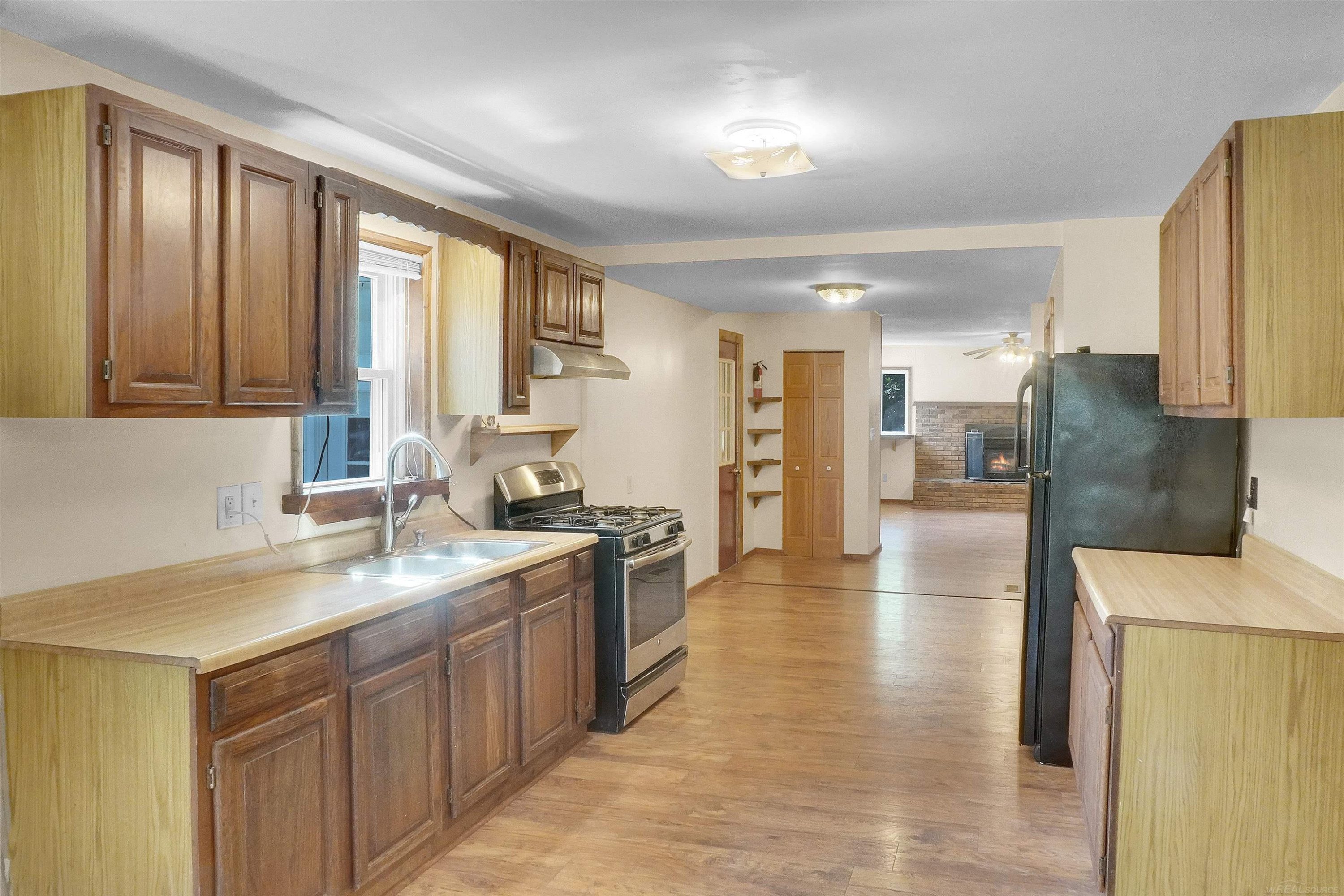 3215 Wadhams Road, MI 48049 — Photo 6