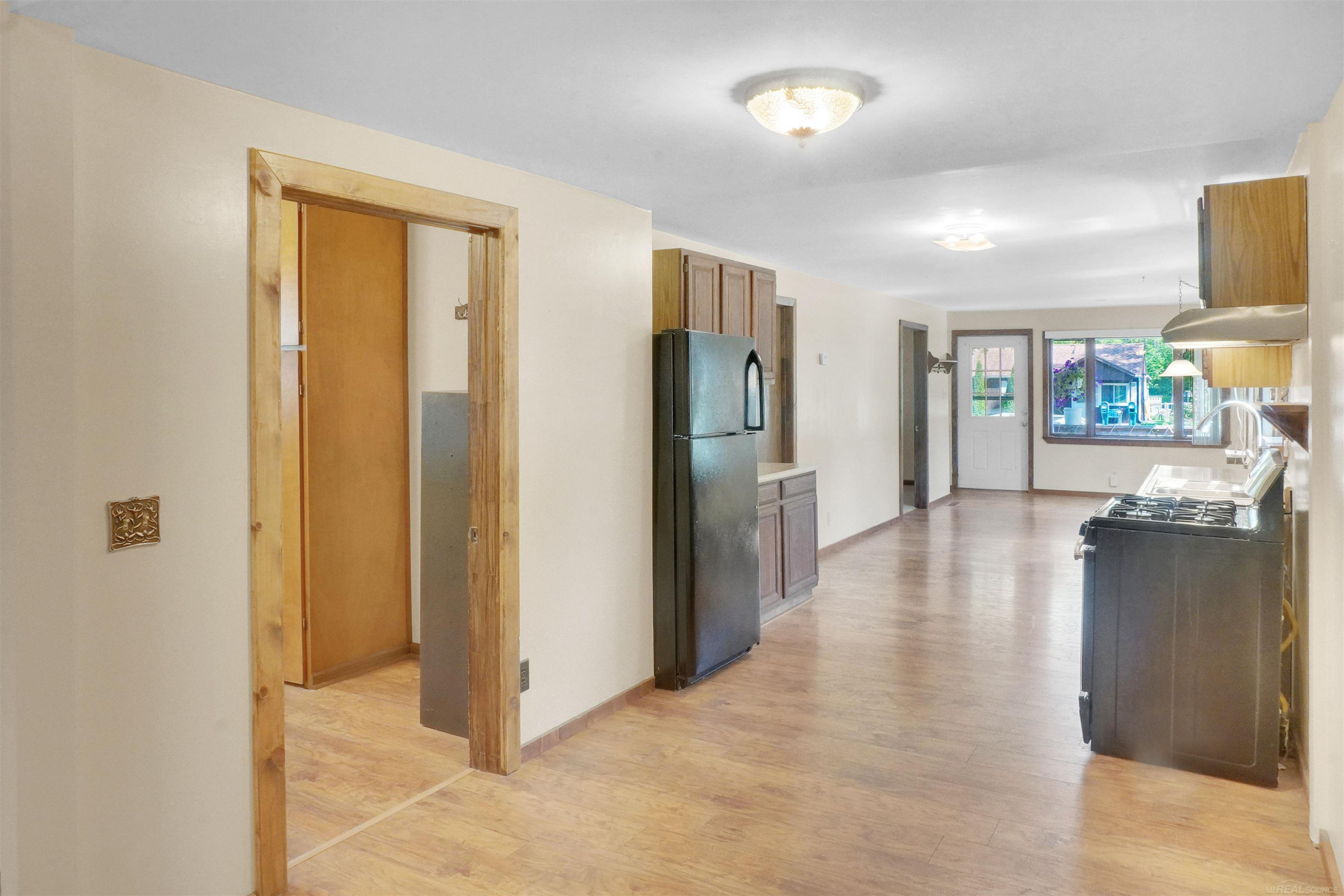 3215 Wadhams Road, MI 48049 — Photo 11