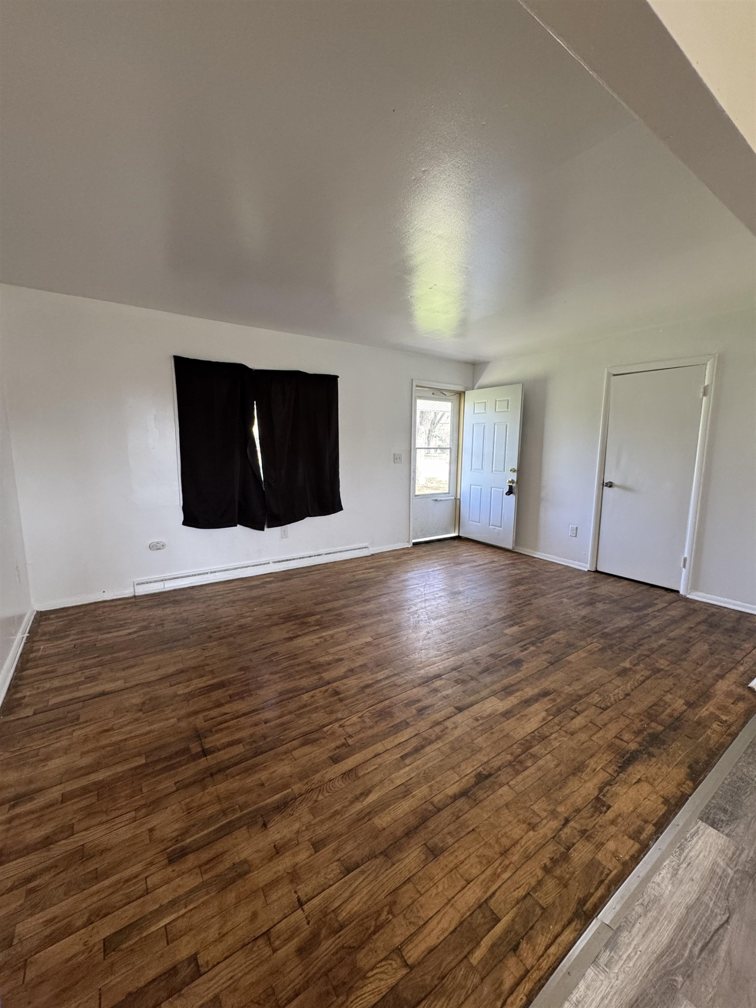 3143-3145 Walters Drive, Saginaw, MI 48601 — Photo 4