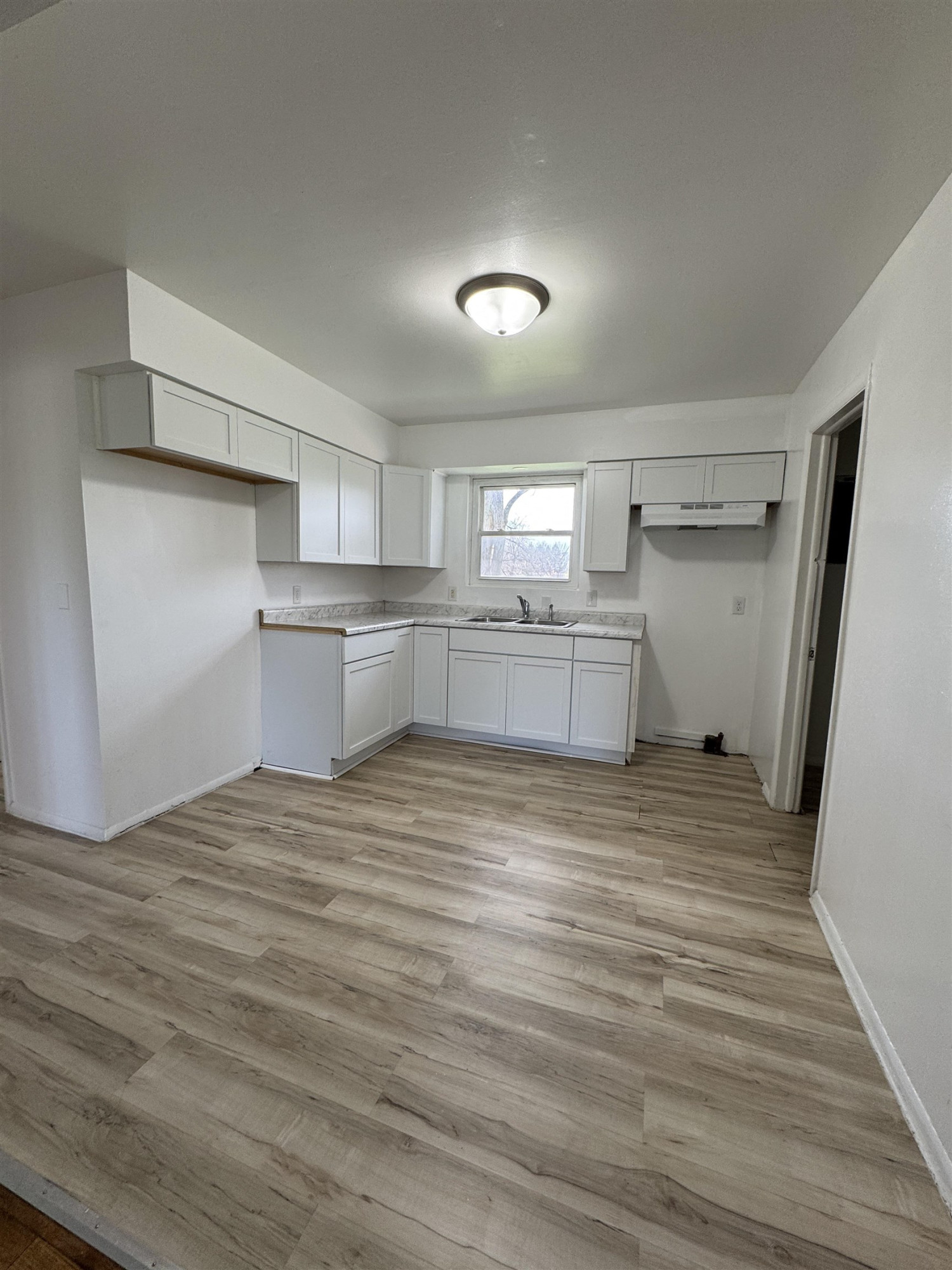 3143-3145 Walters Drive, Saginaw, MI 48601 — Photo 11