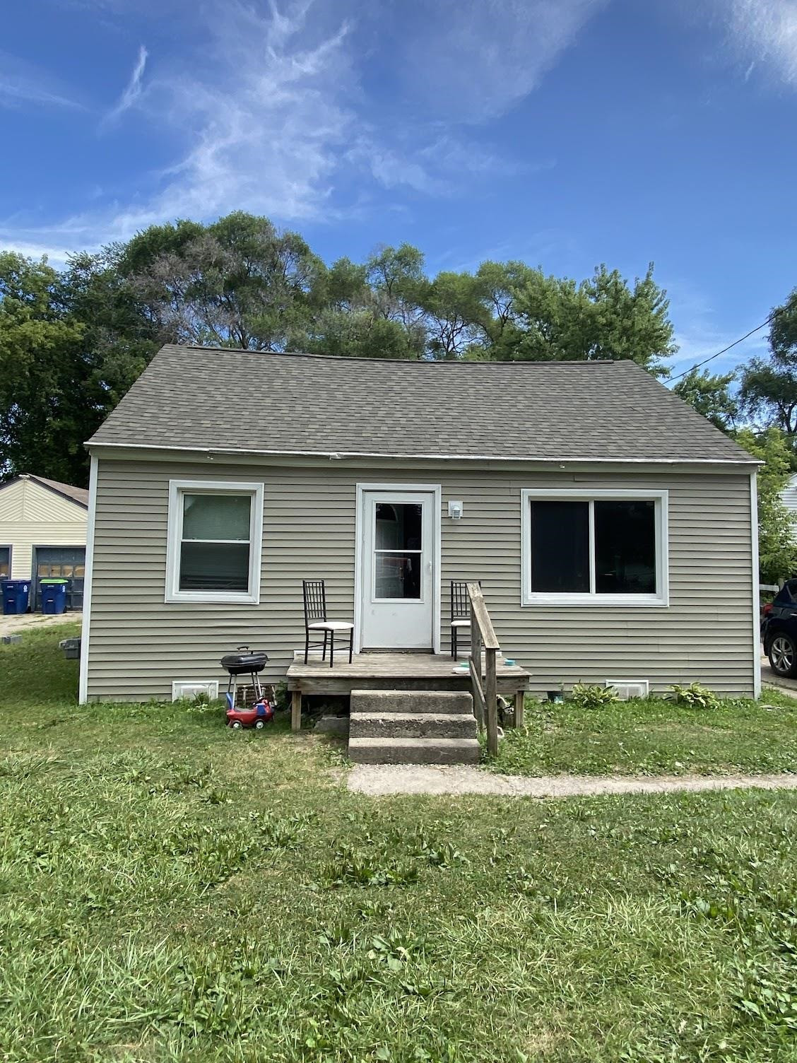 3012 Walters Drive, Saginaw, MI 48601 — front exterior