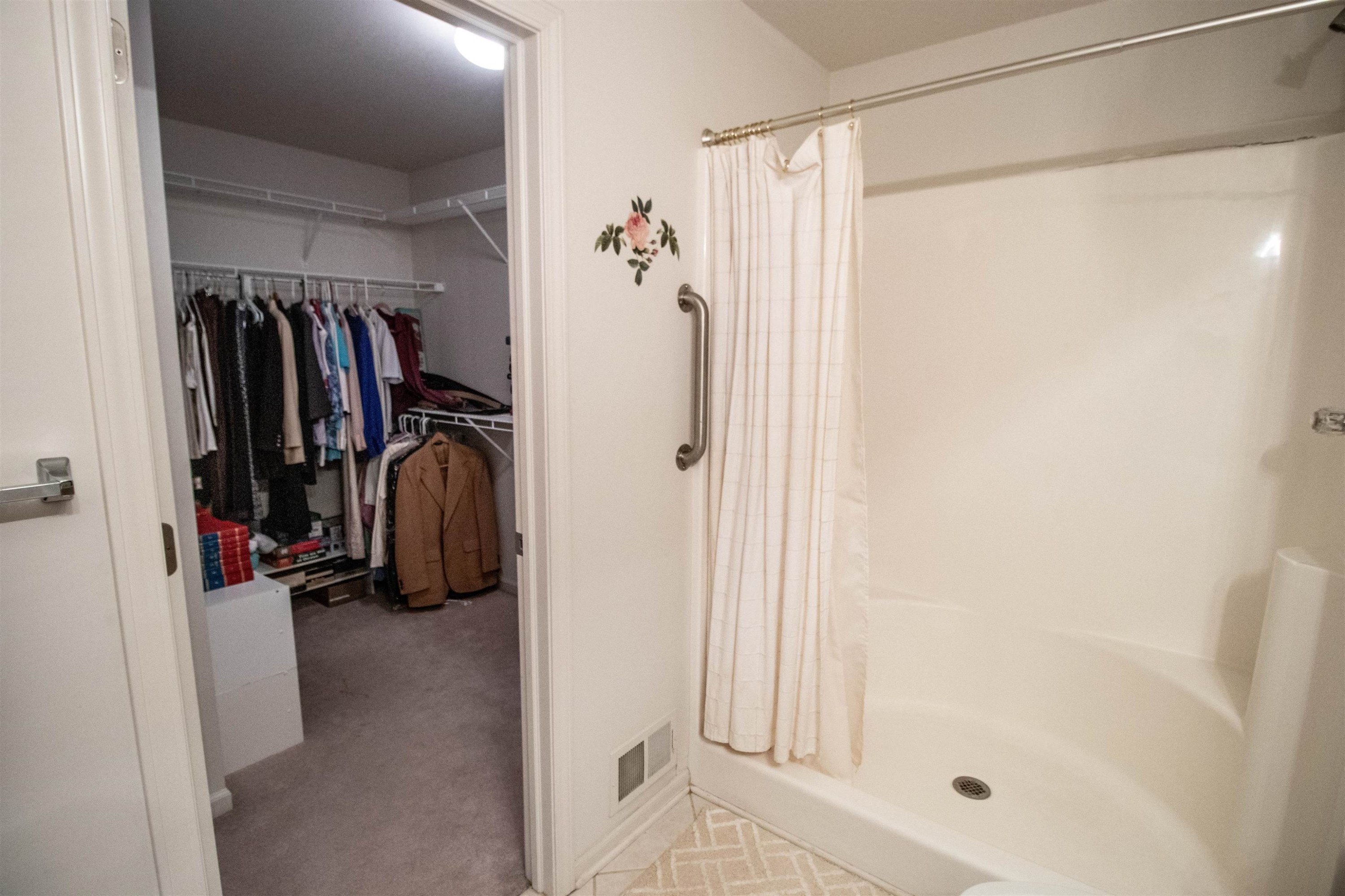 11402 Hidden Oaks Drive, Clio, MI 48420 — Photo 25