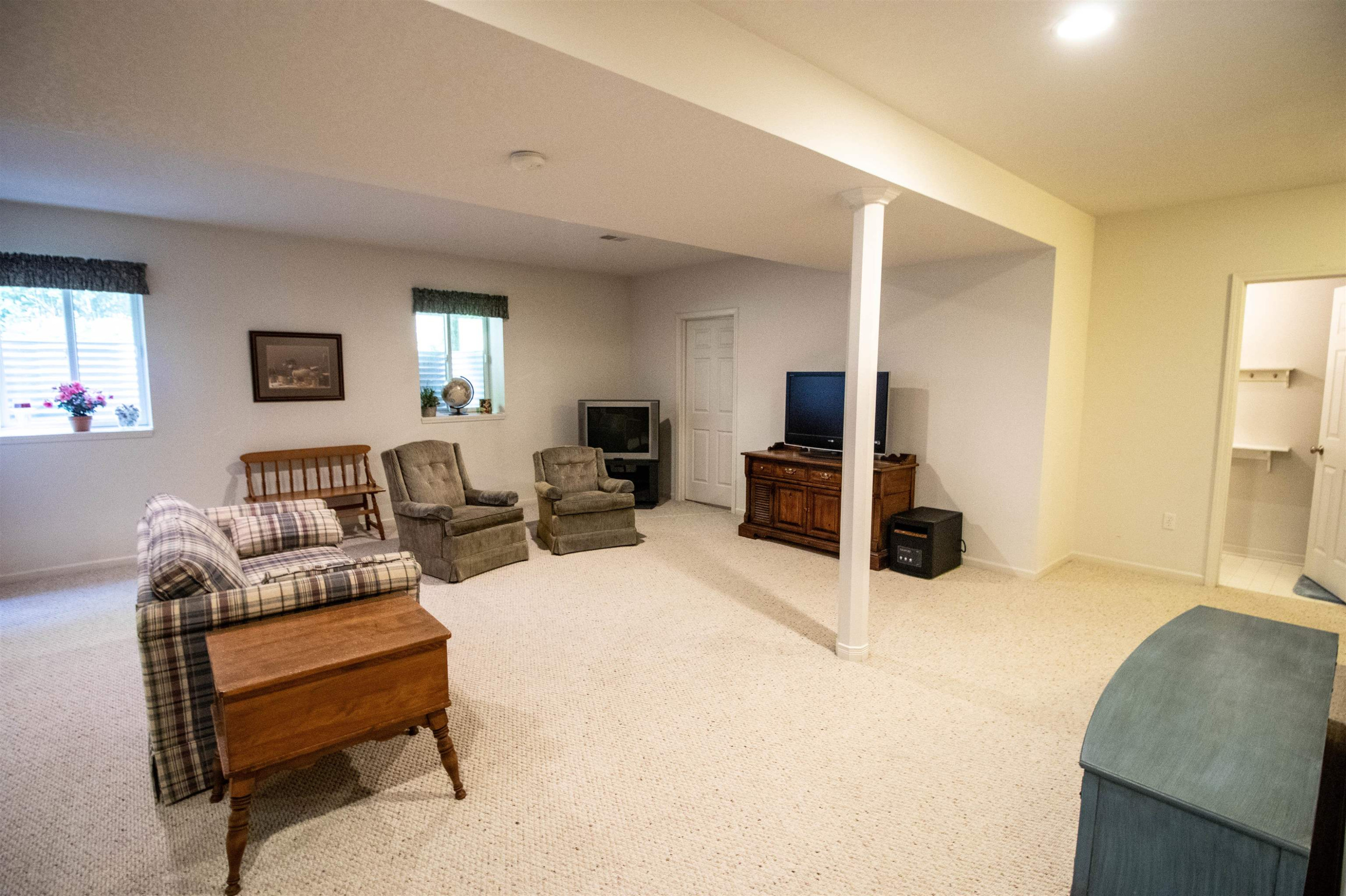 11402 Hidden Oaks Drive, Clio, MI 48420 — Photo 28