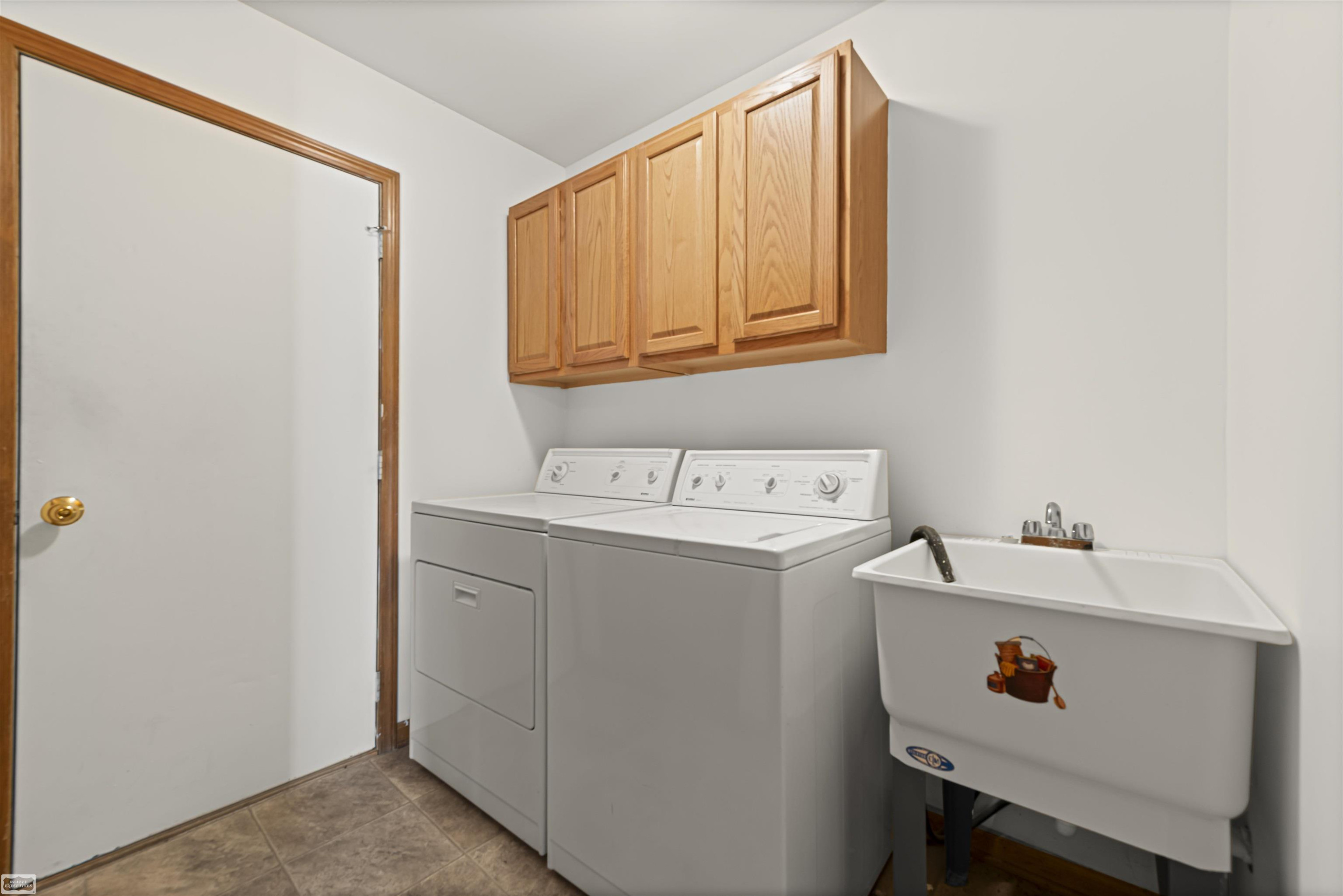 103 Quail Court, Capac, MI 48014 — Photo 9