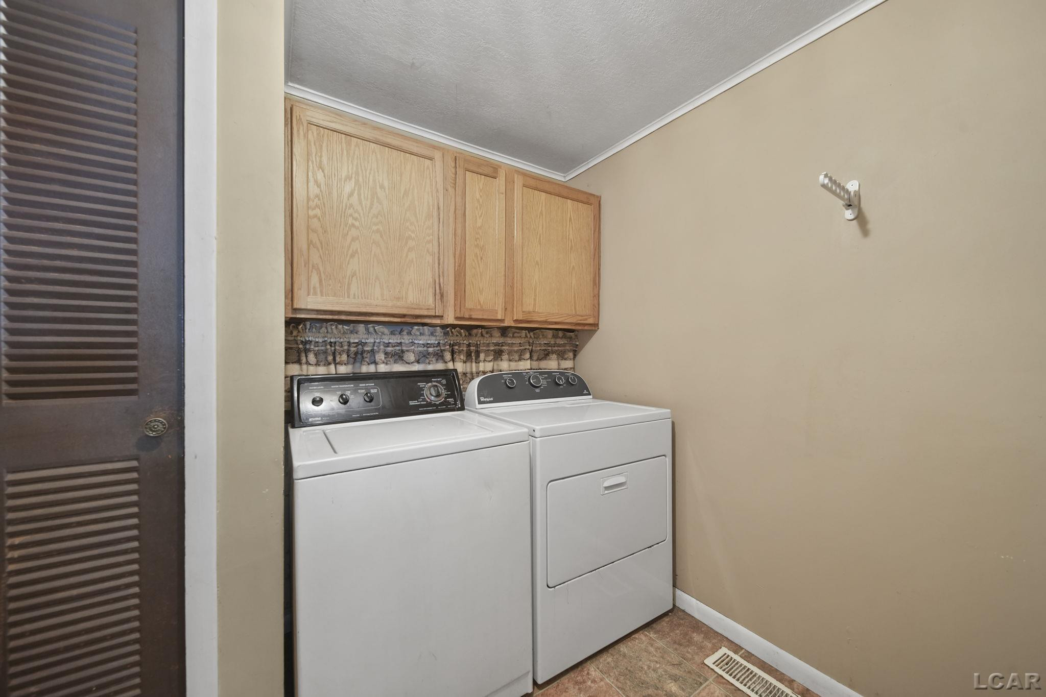 1966 Dawson Drive, Adrian, MI 49221 — Photo 11