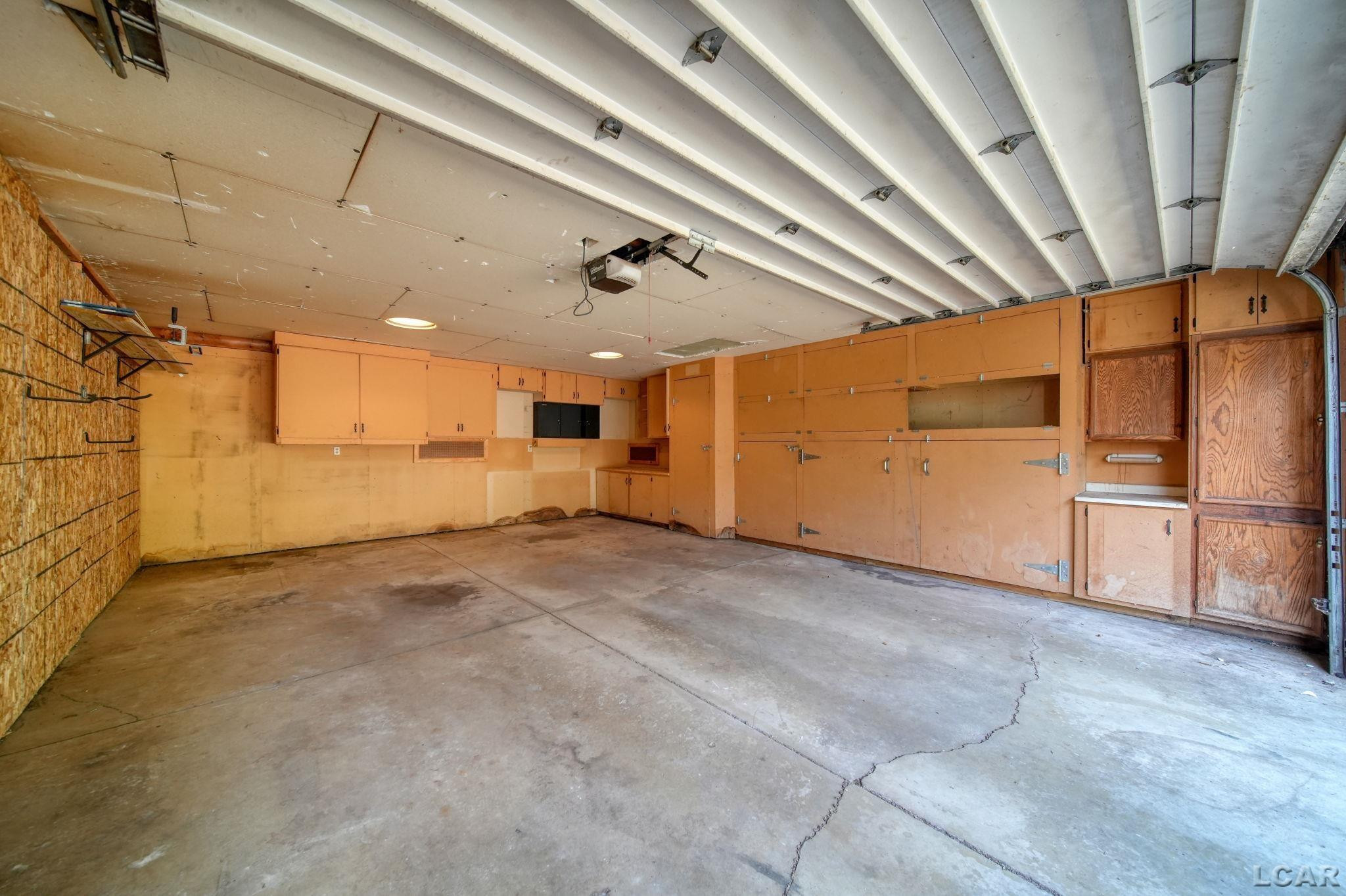 1966 Dawson Drive, Adrian, MI 49221 — Photo 36