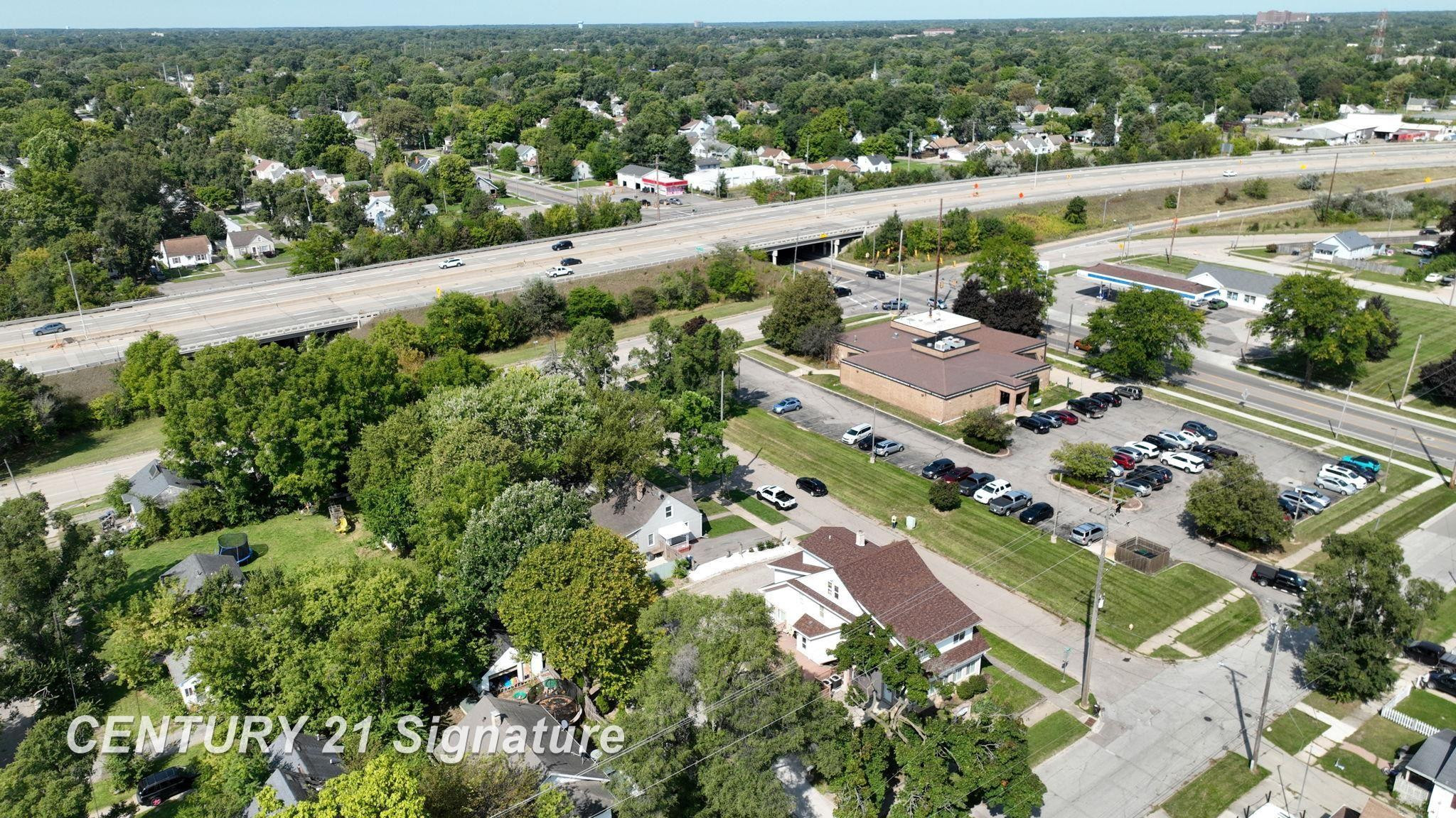 3902 Cuthbertson Street, Flint, MI 48507 — Photo 21