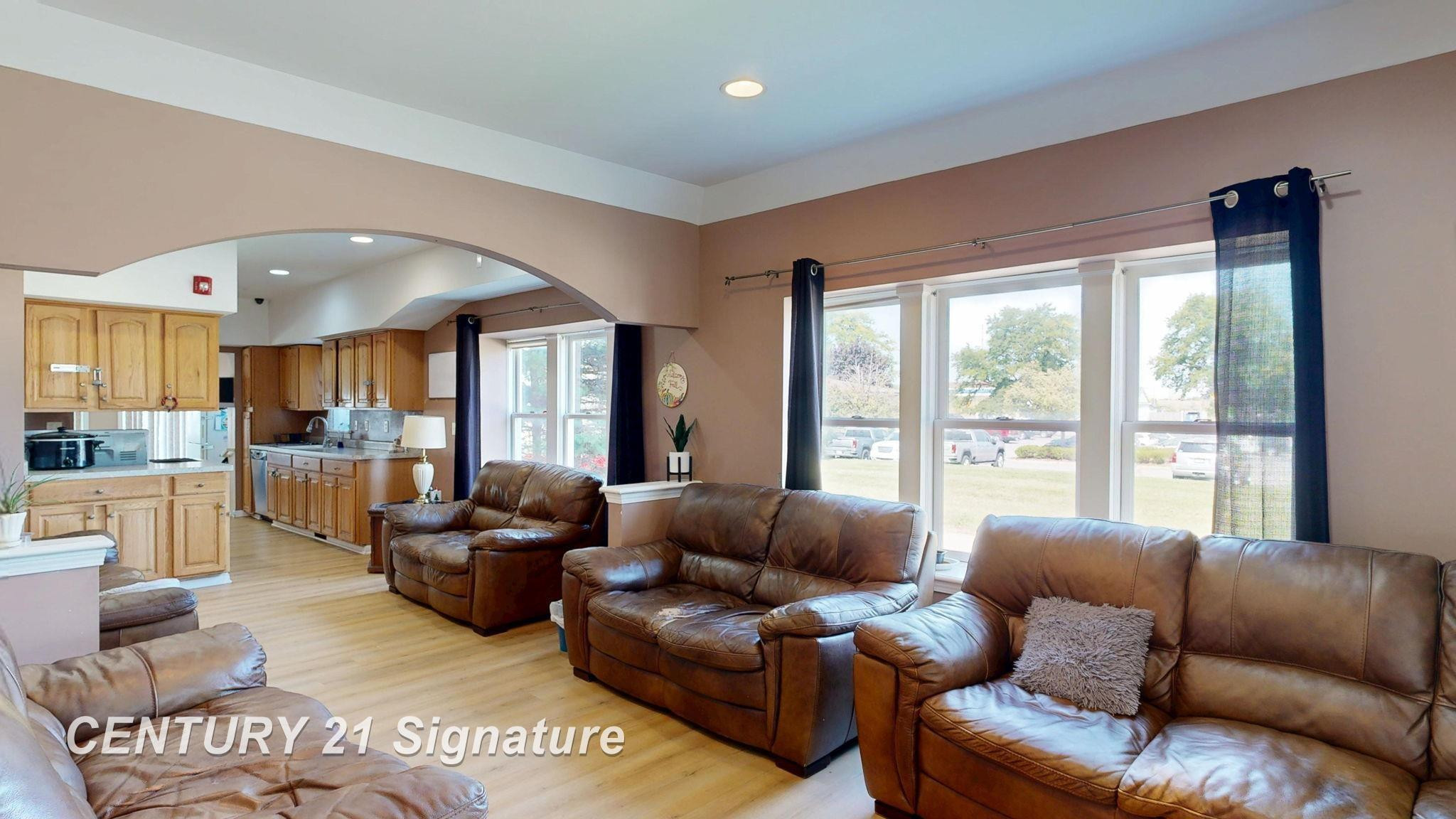 3902 Cuthbertson Street, Flint, MI 48507 — Photo 30