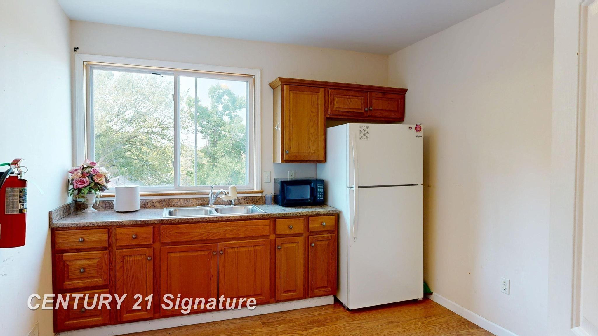 3902 Cuthbertson Street, Flint, MI 48507 — Photo 37