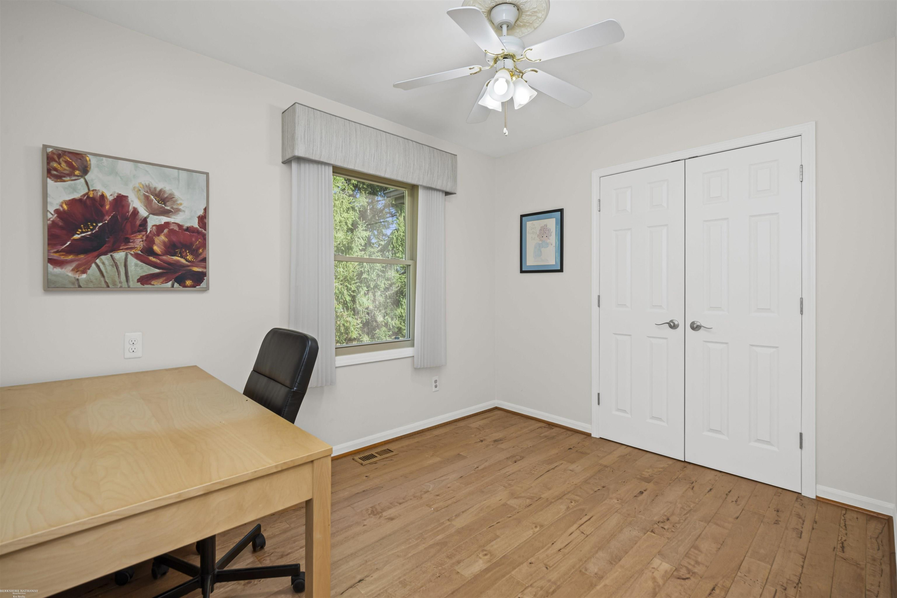 41924 King Edward Court, Clinton, MI 48038 — Photo 19