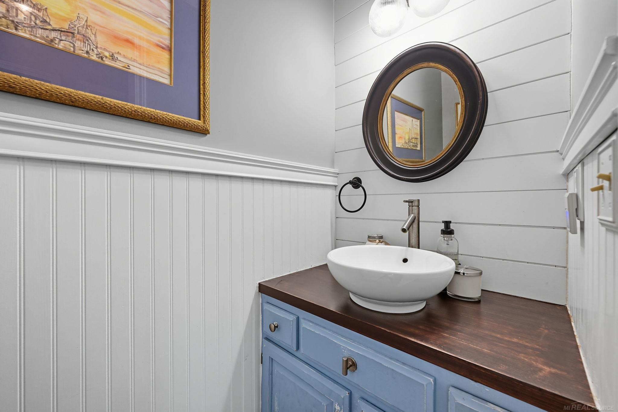 325 Lakes Edge Drive, Oxford, MI 48371 — Photo 26