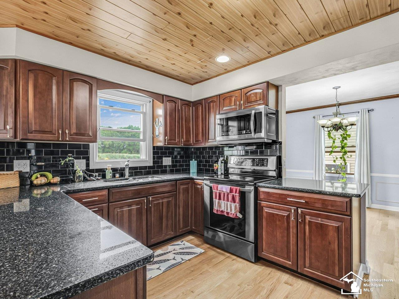 6233 Grandview Drive, Erie, MI — Photo 20