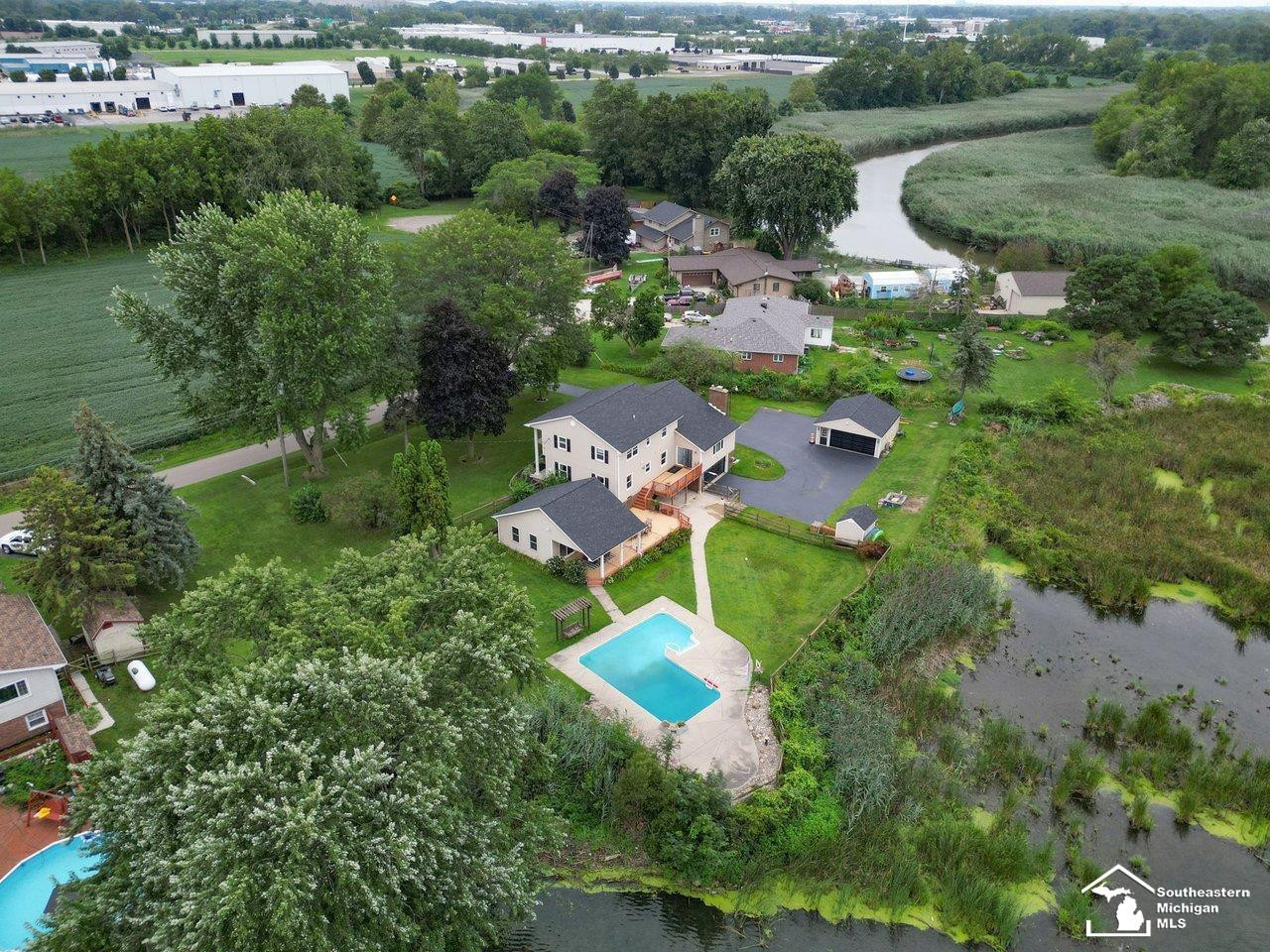 6233 Grandview Drive, Erie, MI — Photo 72