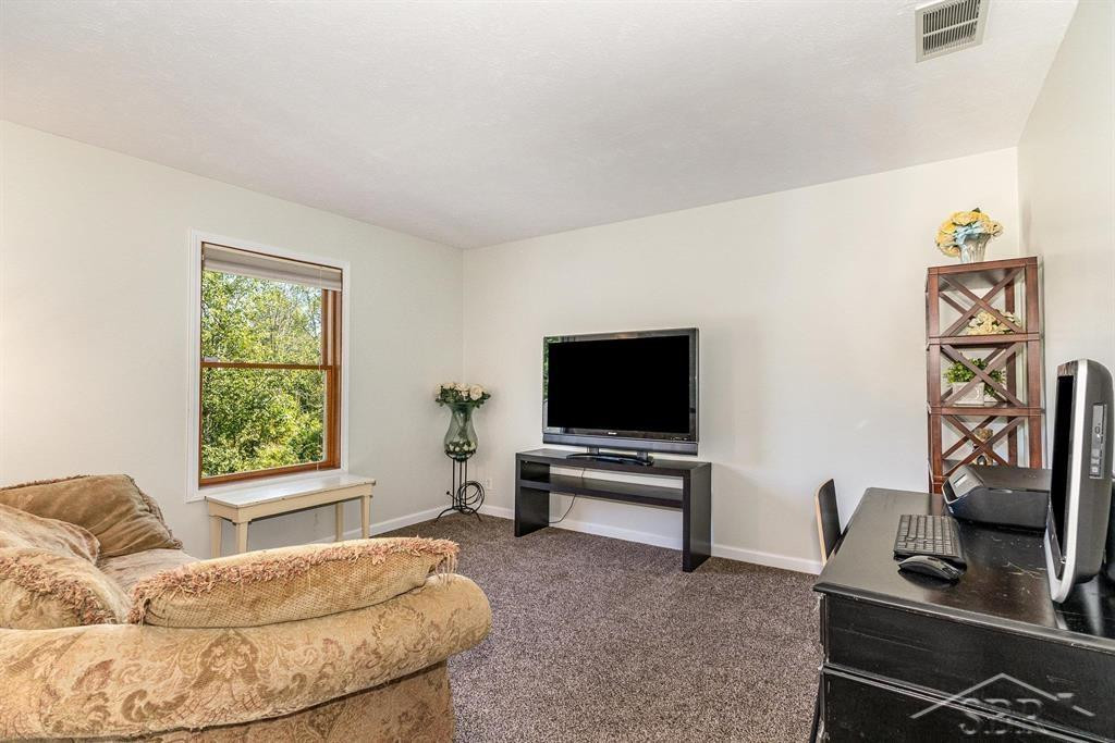 247 N Five Mile Road, Midland, MI 48640 — Photo 14