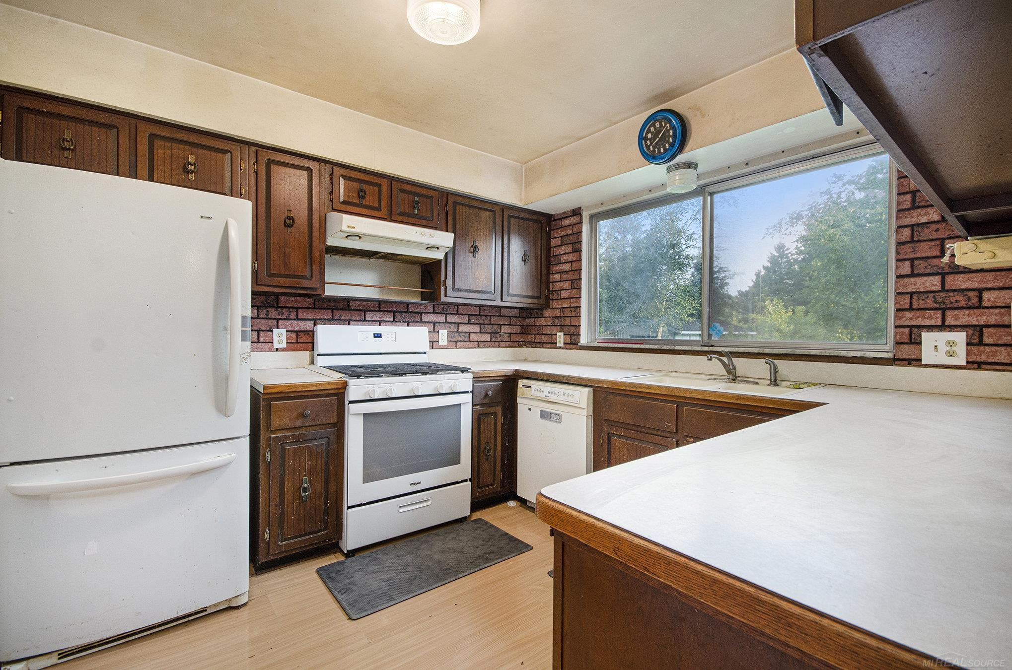 8811 Marr Road, MI 48003 — Photo 9