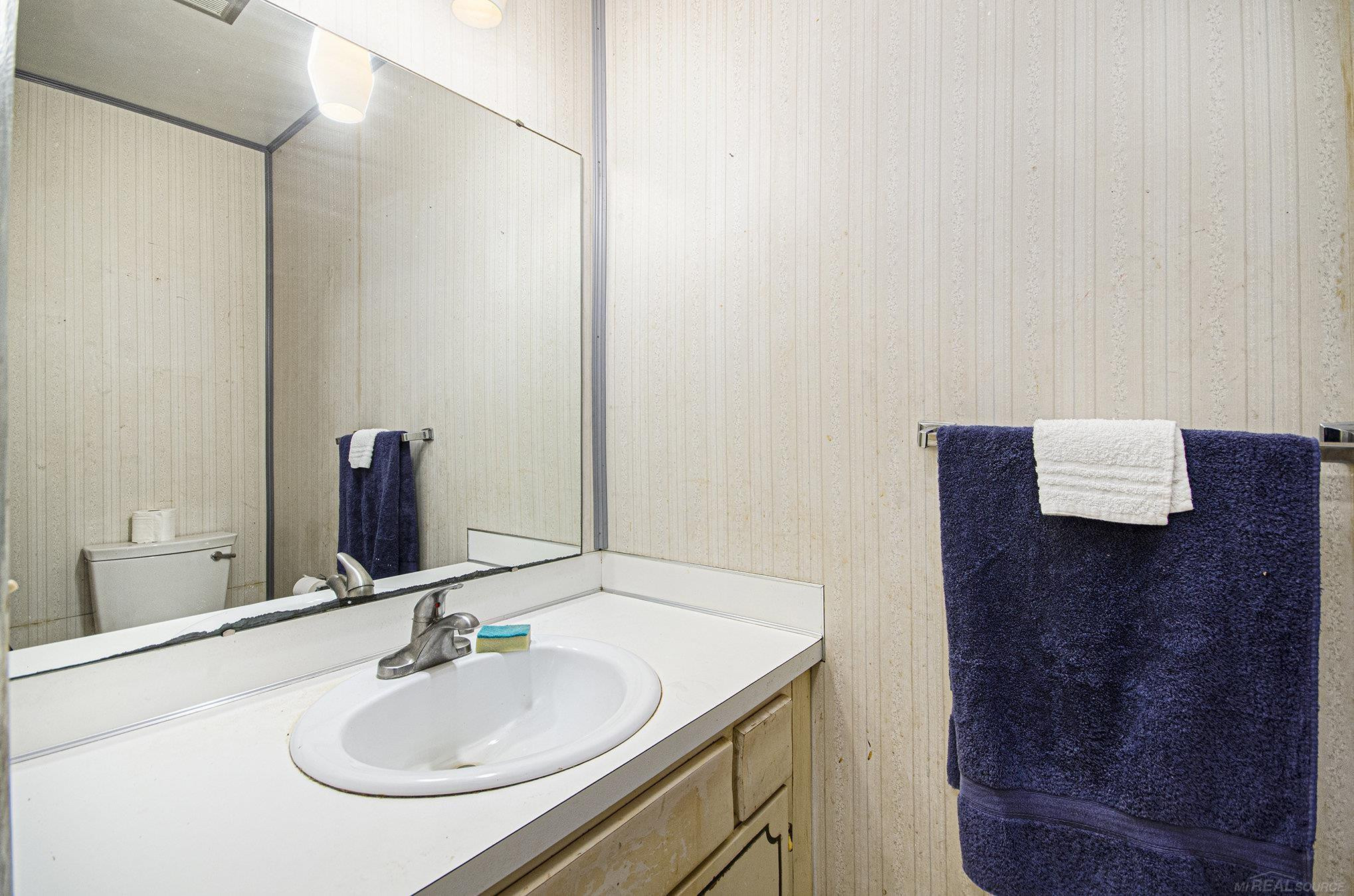 8811 Marr Road, MI 48003 — Photo 11