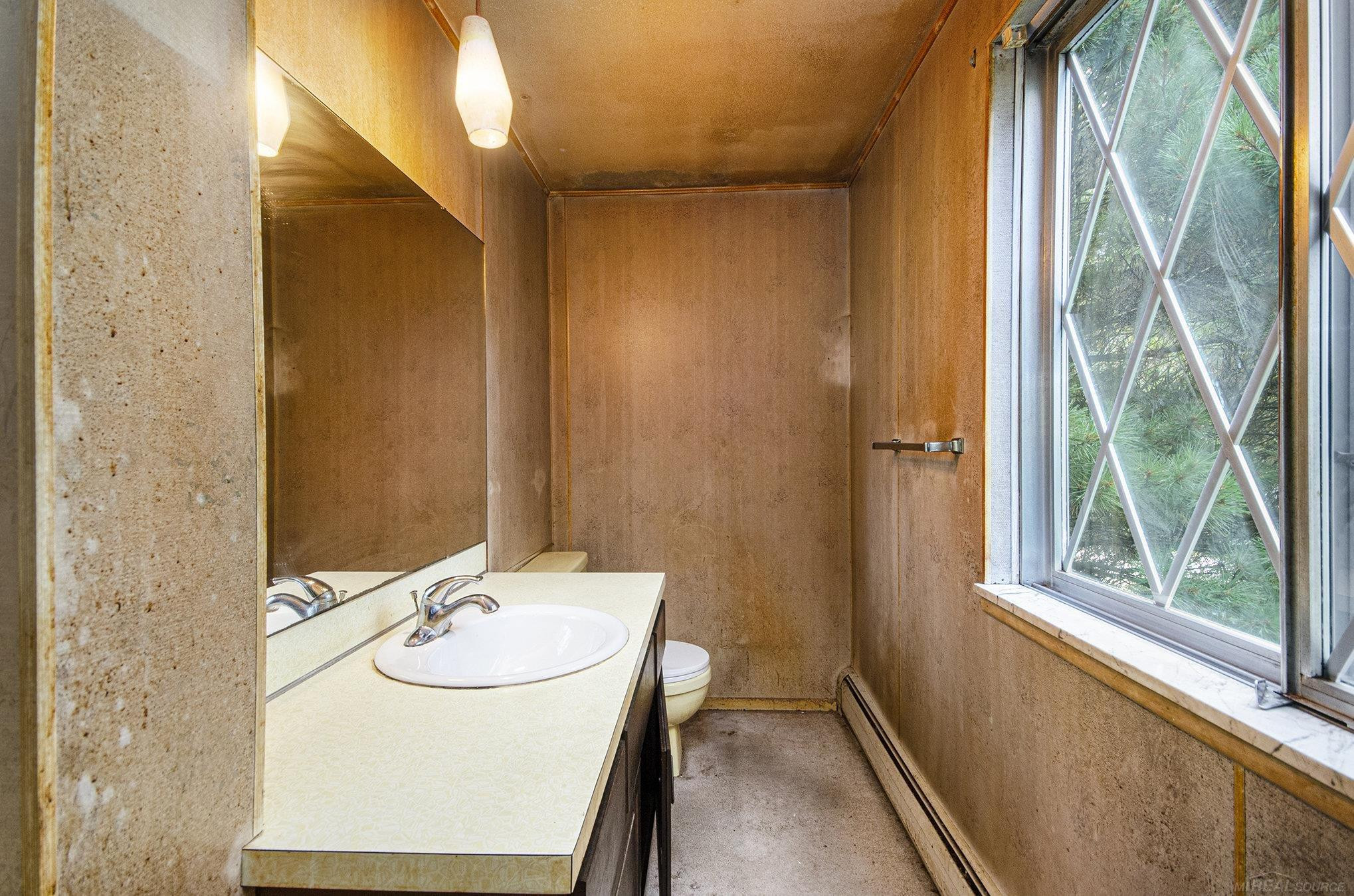 8811 Marr Road, MI 48003 — Photo 17