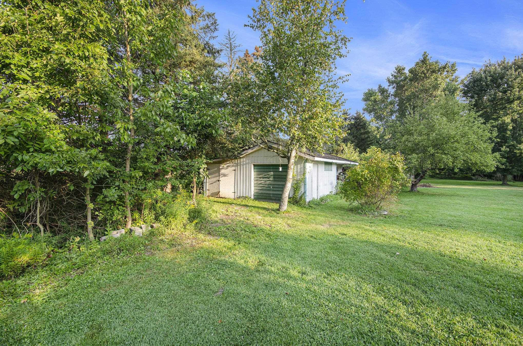 8811 Marr Road, MI 48003 — Photo 25