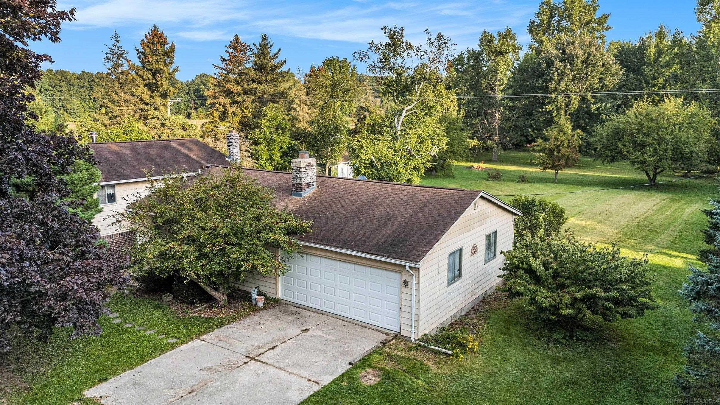 8811 Marr Road, MI 48003 — Photo 32