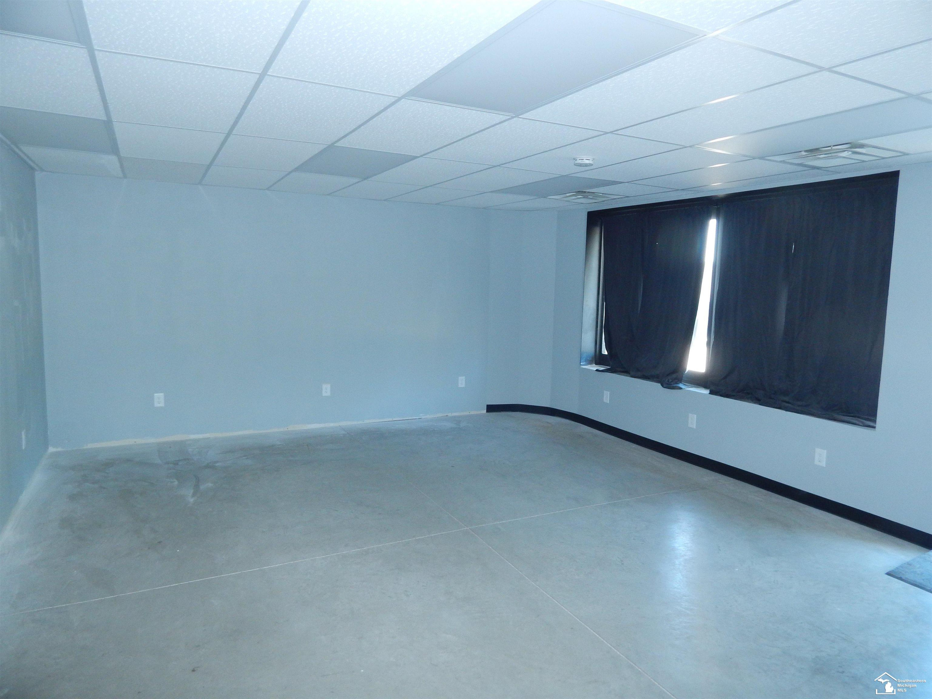 10606 Lewis Avenue, Temperance, MI 48182 — Photo 6