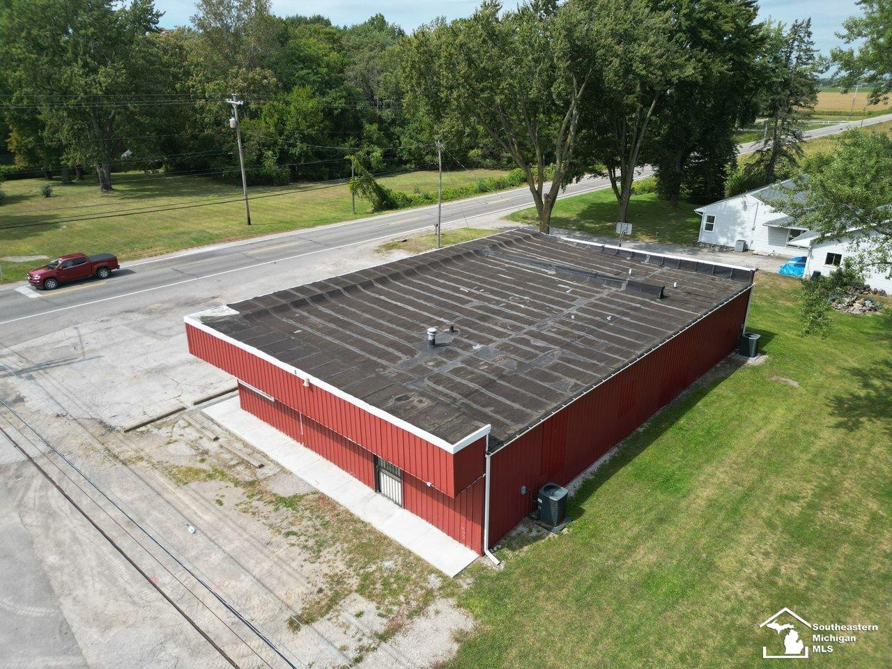 10606 Lewis Avenue, Temperance, MI 48182 — Photo 16