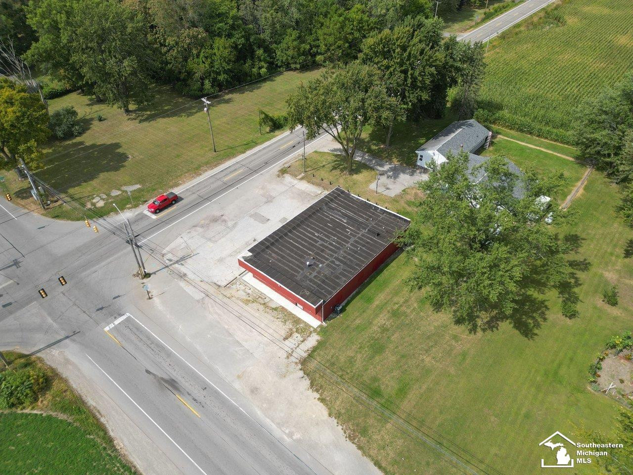 10606 Lewis Avenue, Temperance, MI 48182 — Photo 18