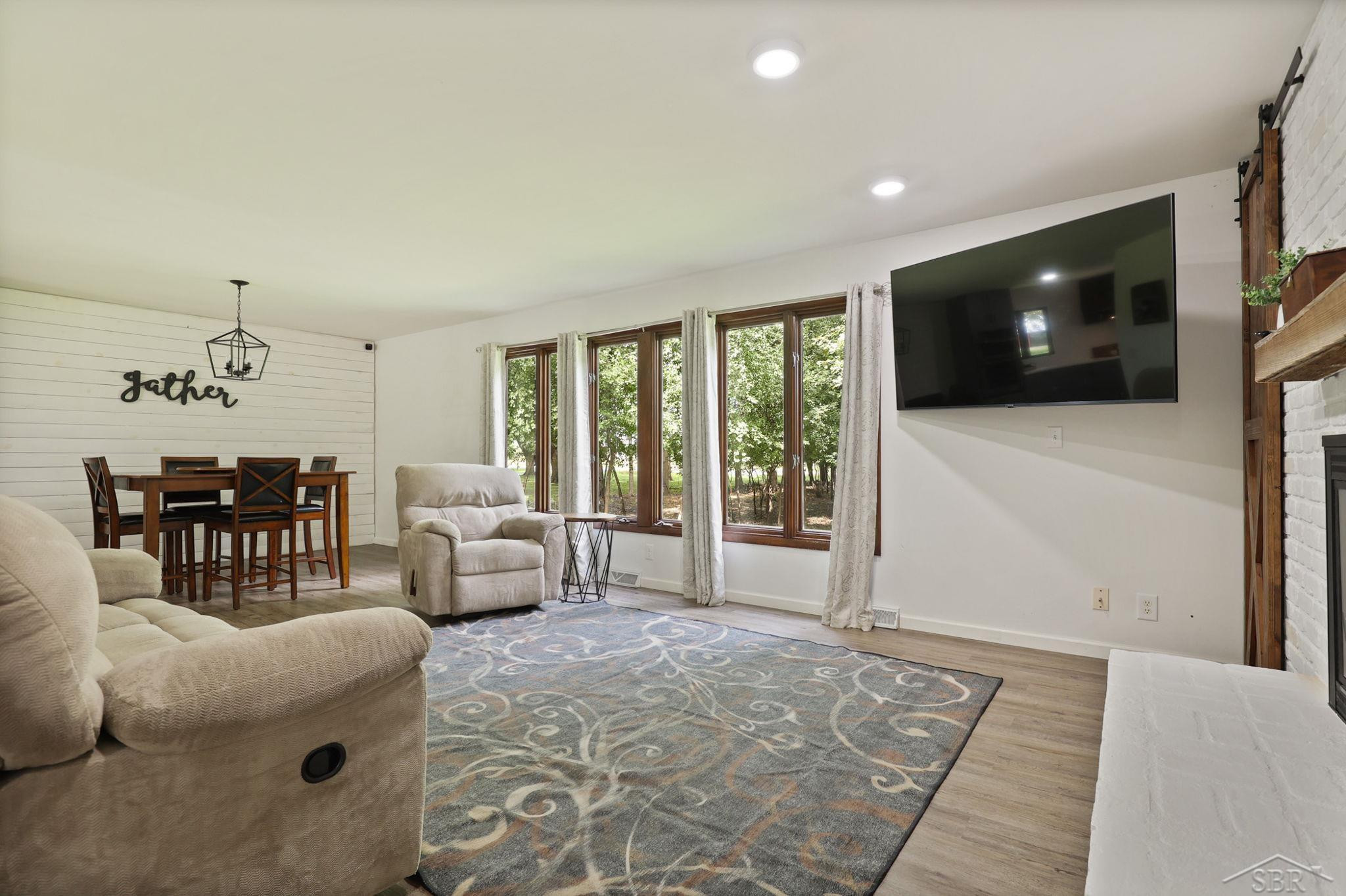 2533 Liberty Road, Saginaw, MI 48604 — Photo 9
