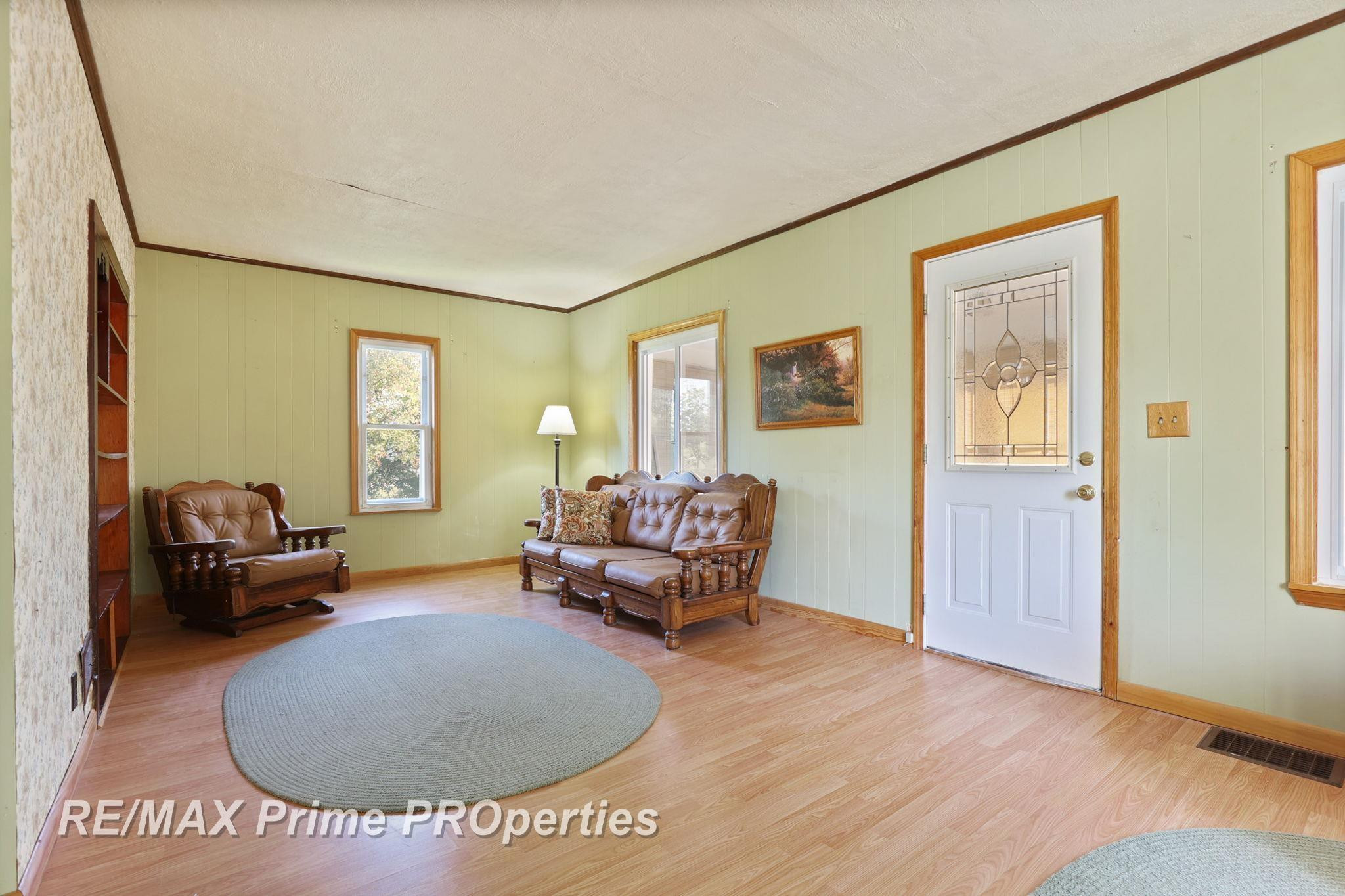 17 N Hooper Street, Caro, MI 48723 — Photo 9