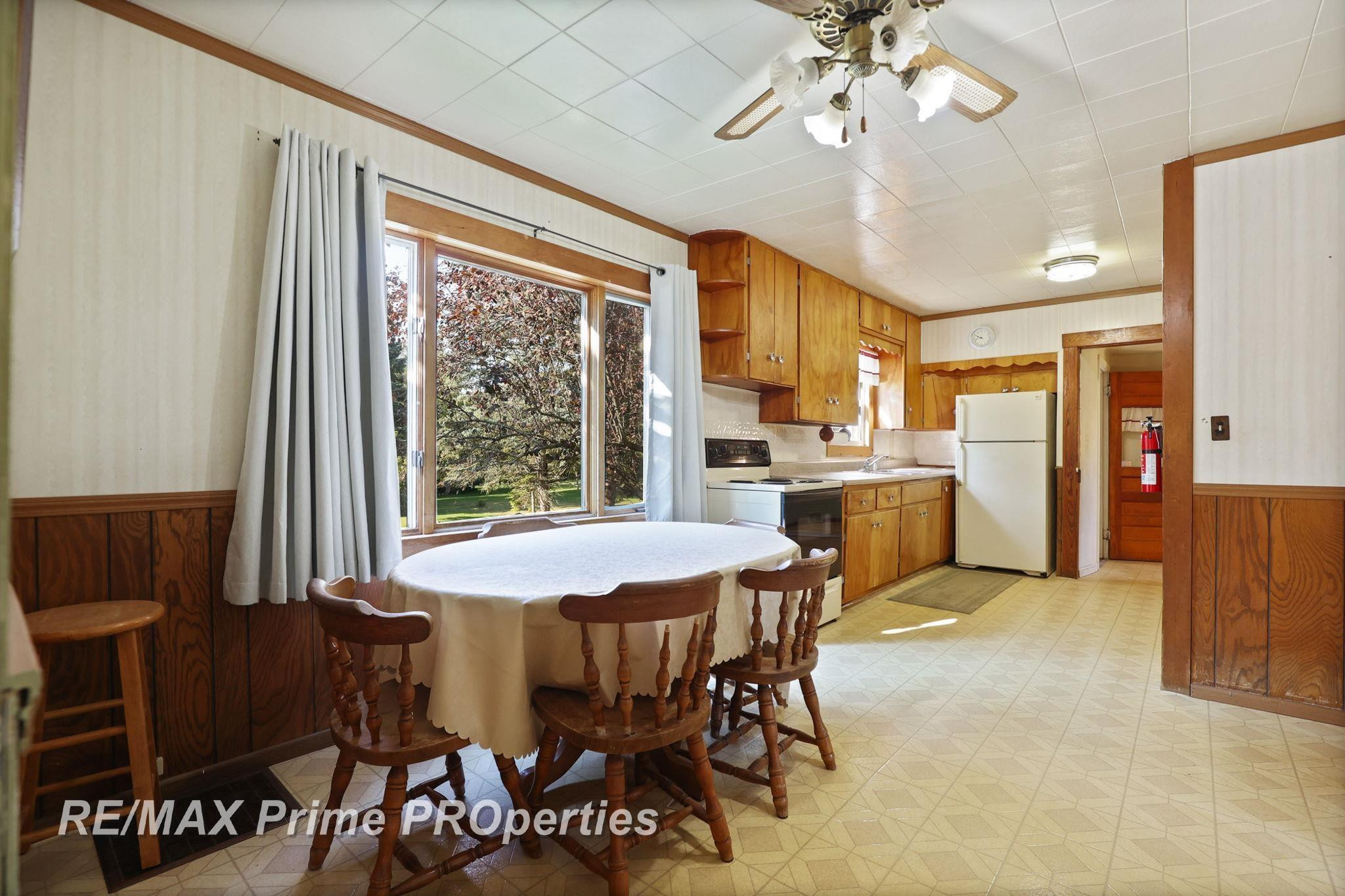 17 N Hooper Street, Caro, MI 48723 — Photo 12