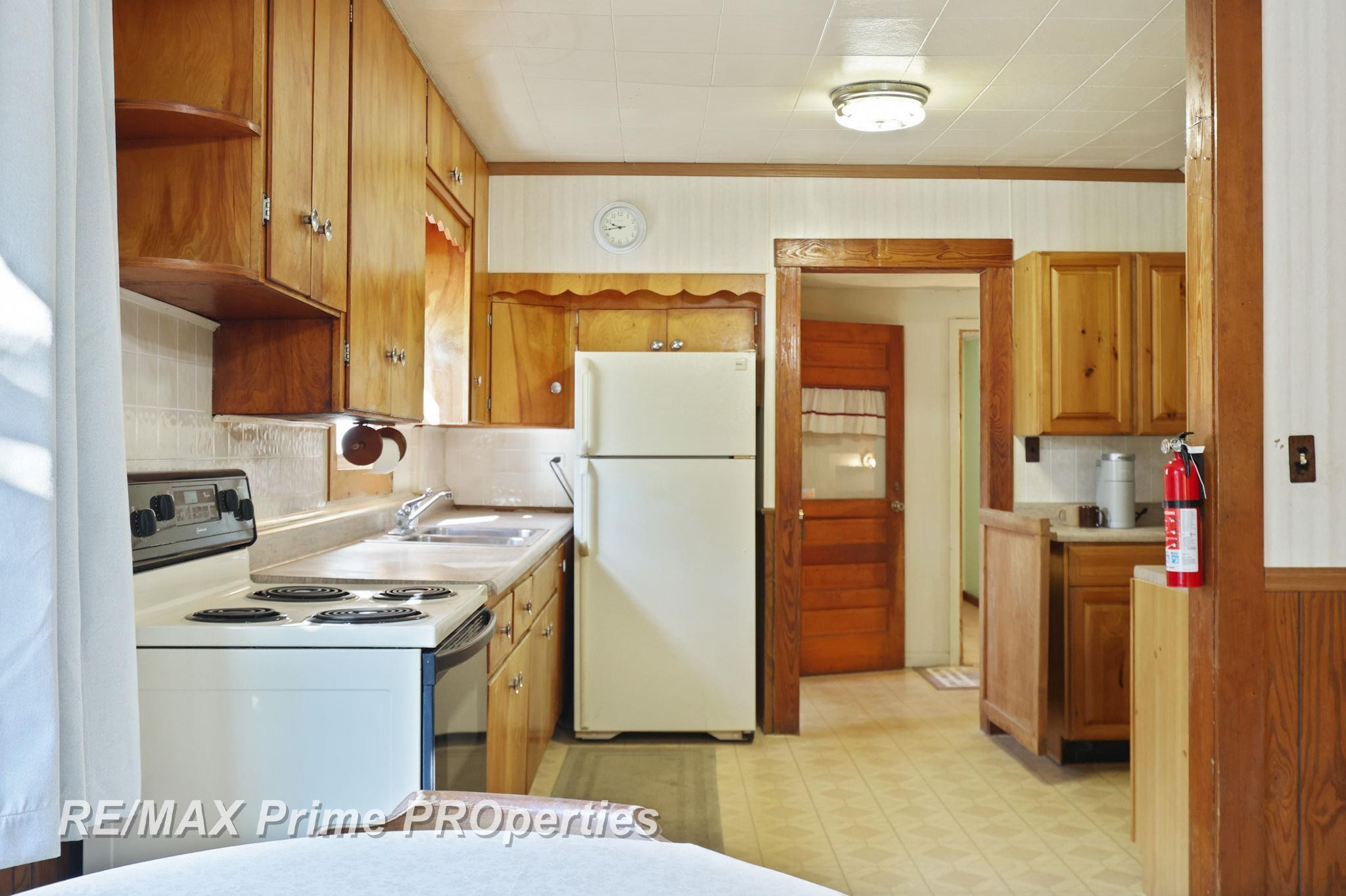 17 N Hooper Street, Caro, MI 48723 — Photo 13