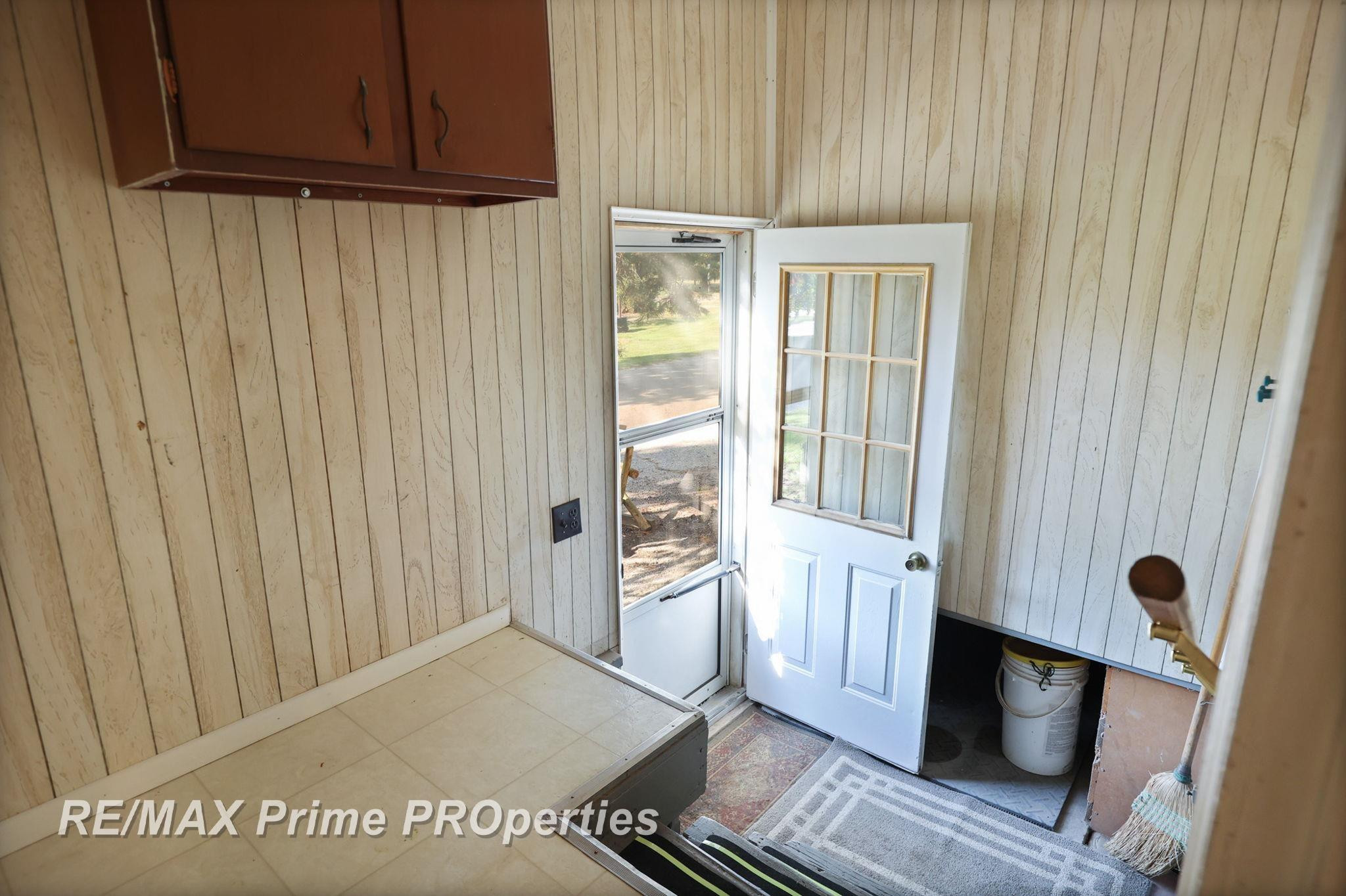 17 N Hooper Street, Caro, MI 48723 — Photo 31