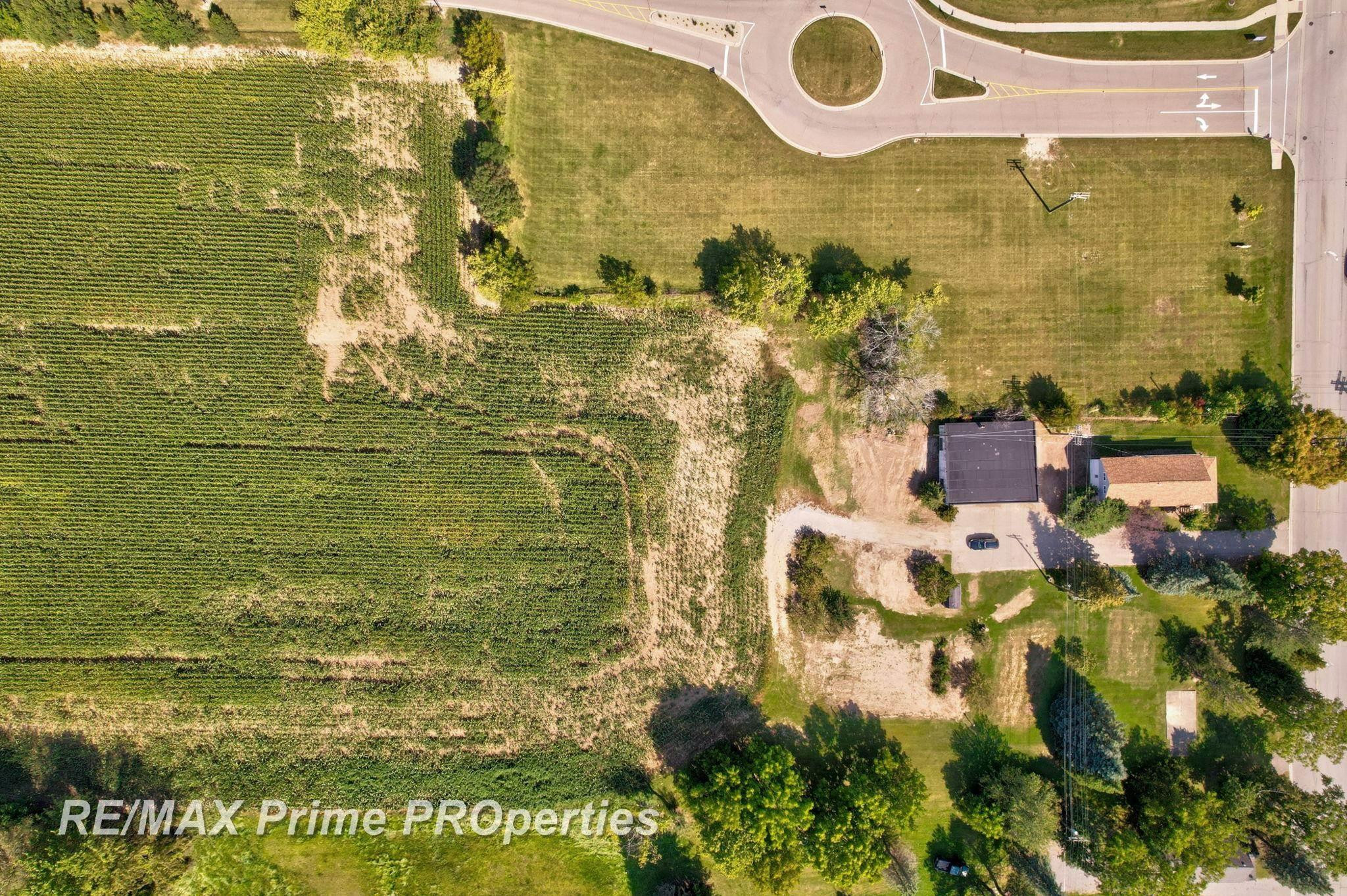 17 N Hooper Street, Caro, MI 48723 — Photo 52