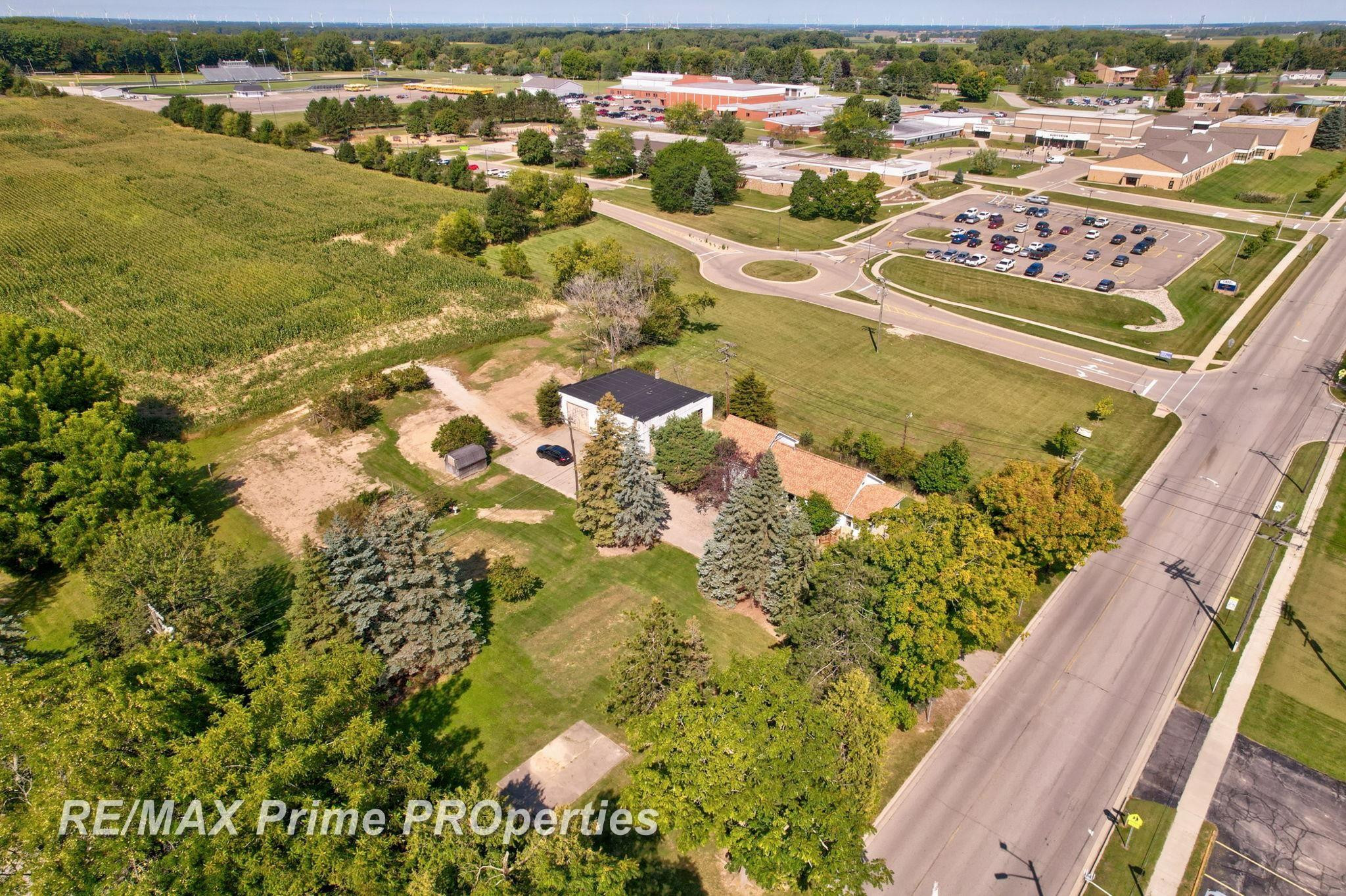17 N Hooper Street, Caro, MI 48723 — Photo 53
