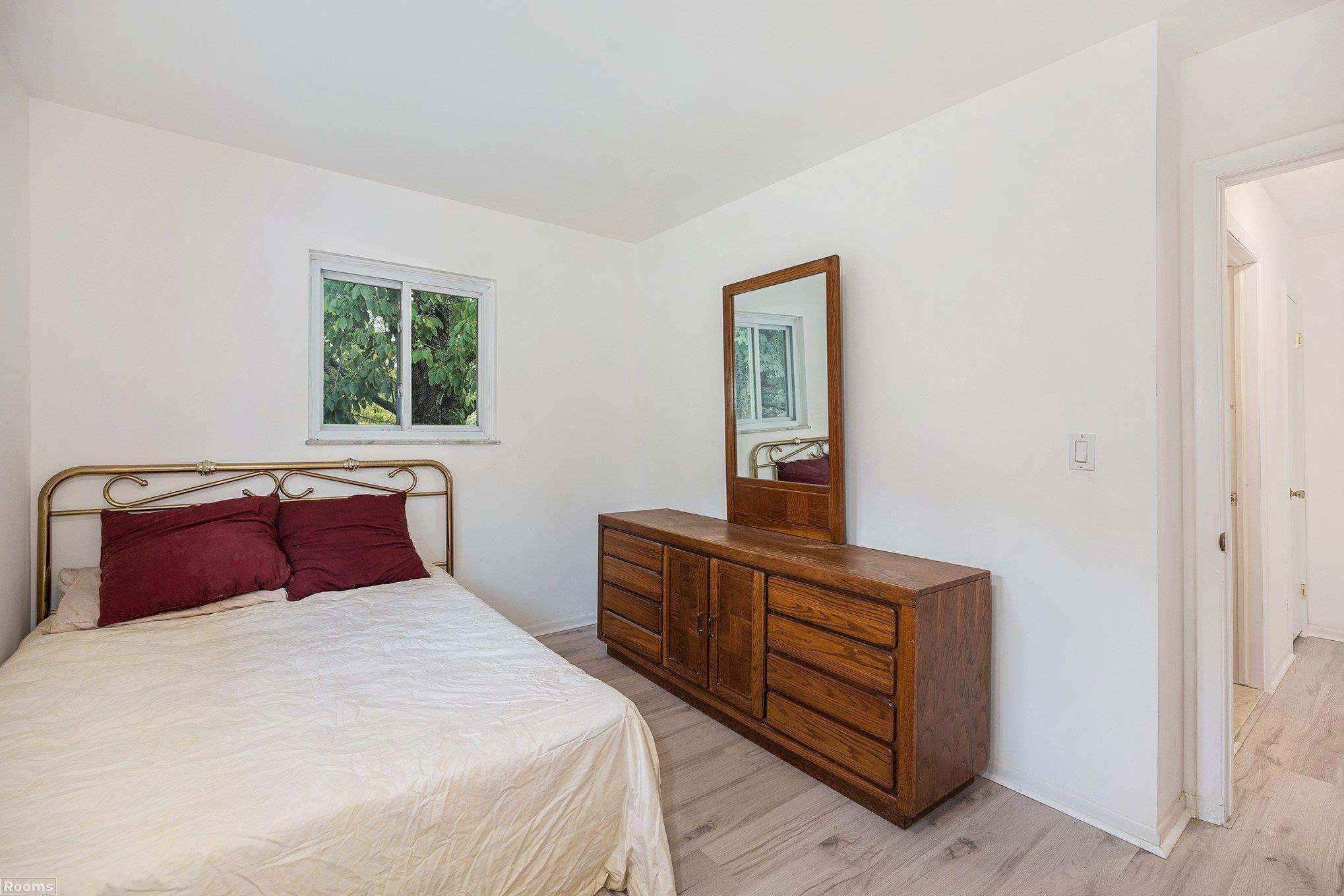 28585 Pratt Road, MI 48062 — Photo 16