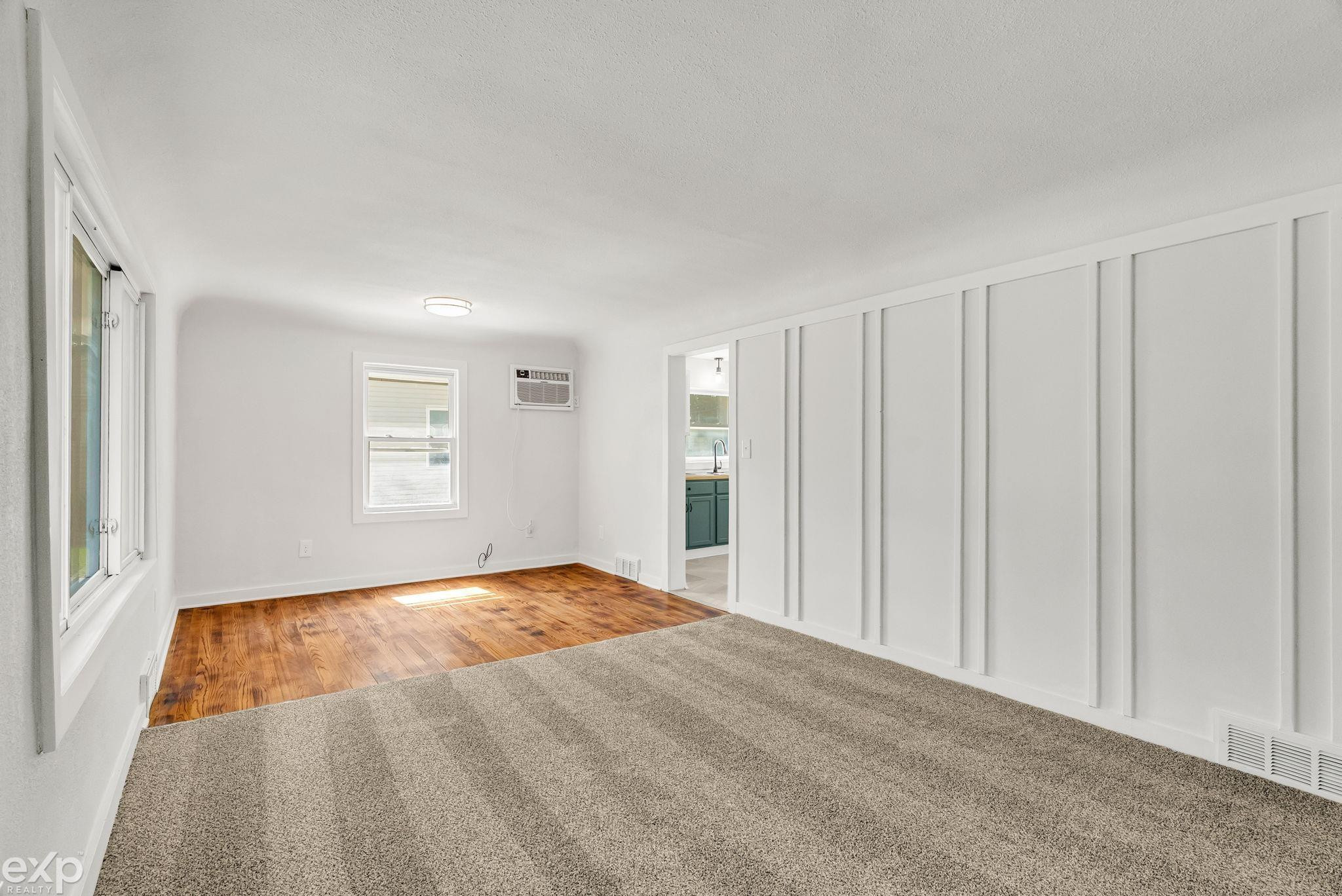 303 N Kennefic Street, Yale, MI 48097 — Photo 11