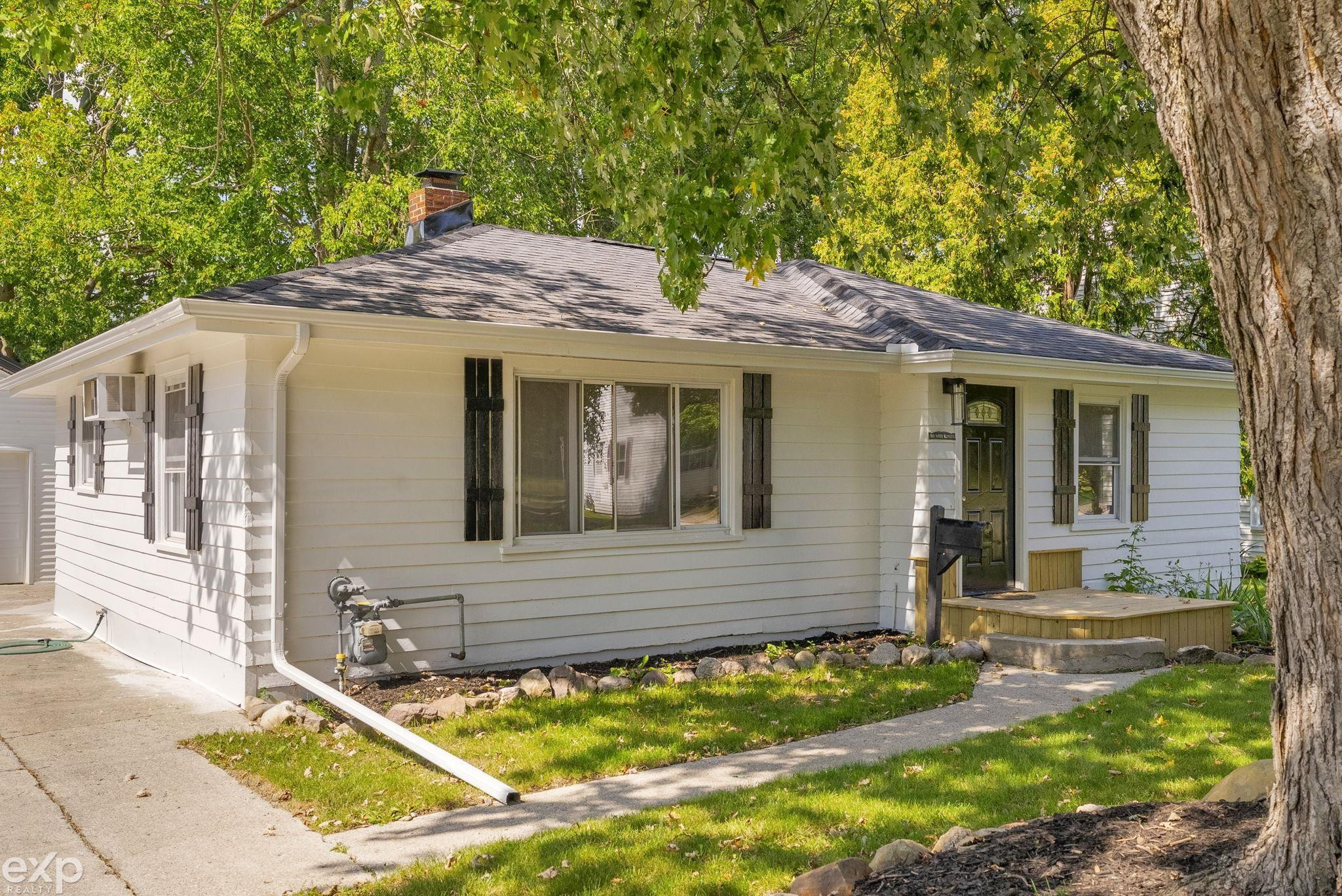 303 N Kennefic Street, Yale, MI 48097 — Photo 30