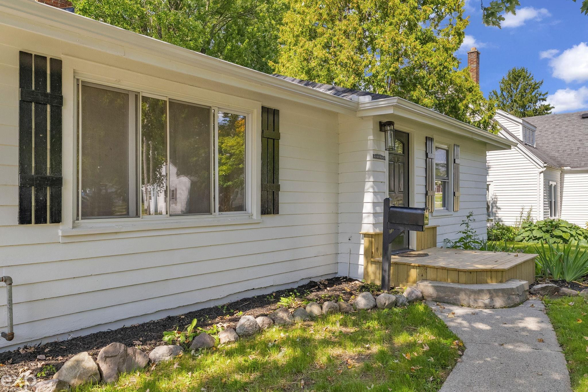 303 N Kennefic Street, Yale, MI 48097 — Photo 31