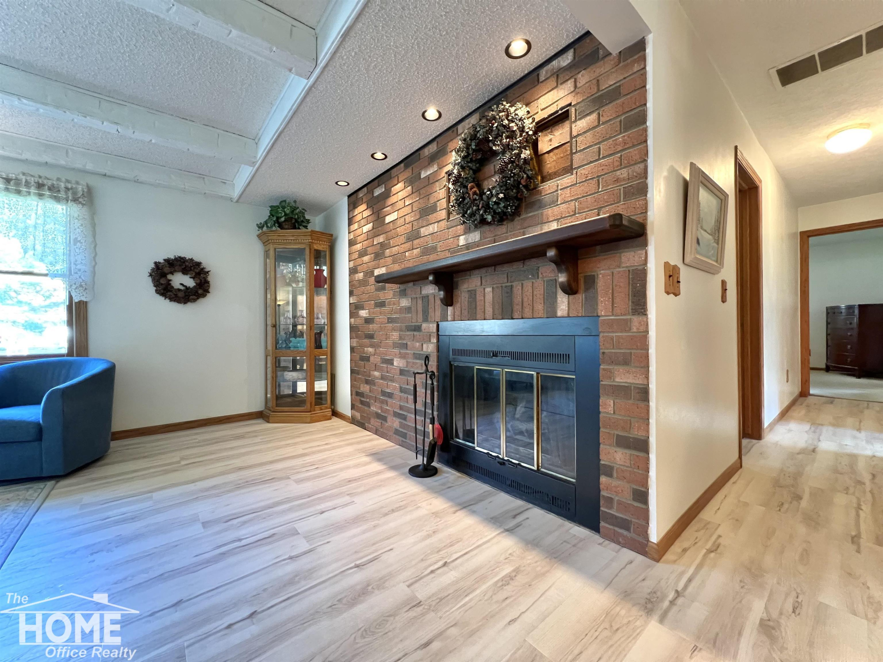 205 Sylvia Drive, Corunna, MI 48817 — Photo 8
