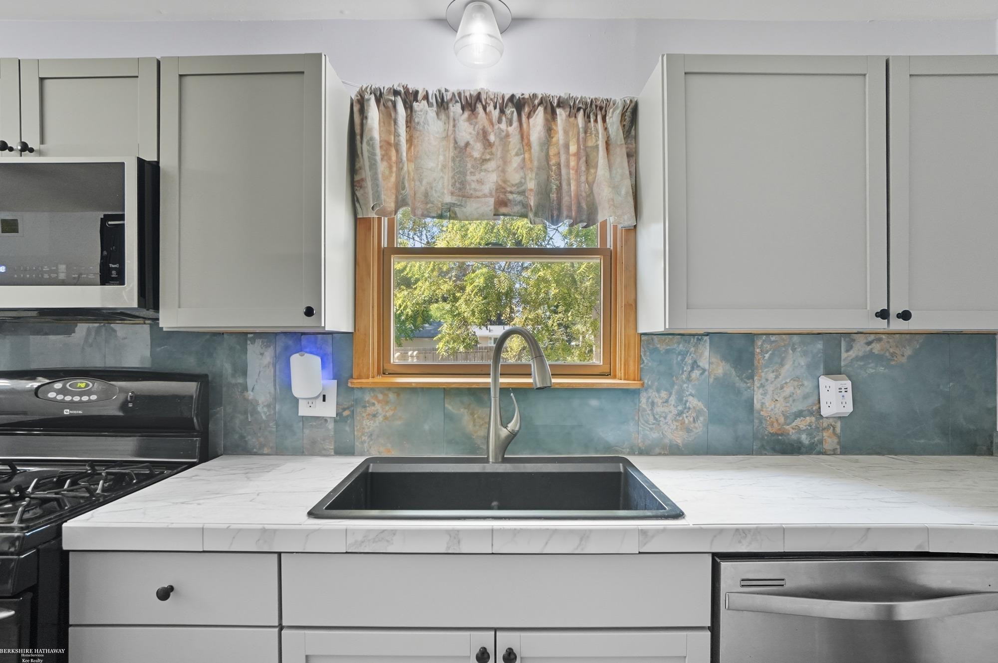 1764 Outer Drive, Ypsilanti, MI 48198 — Photo 12