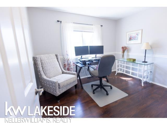 284 Park Green Drive, Lake Orion, MI 48362 — Photo 14