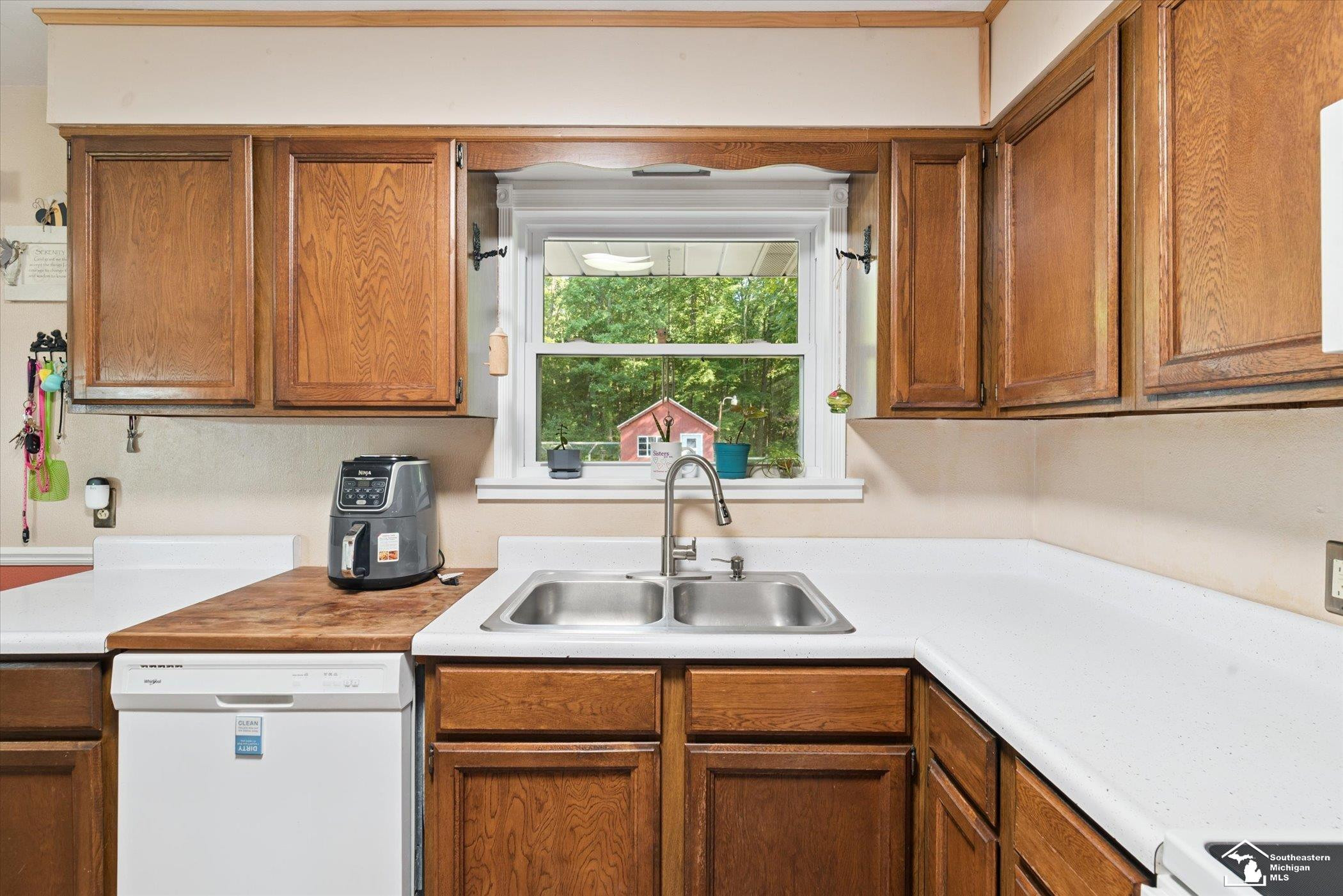 15006 IDA WEST Road, Petersburg, MI 49270 — Photo 8