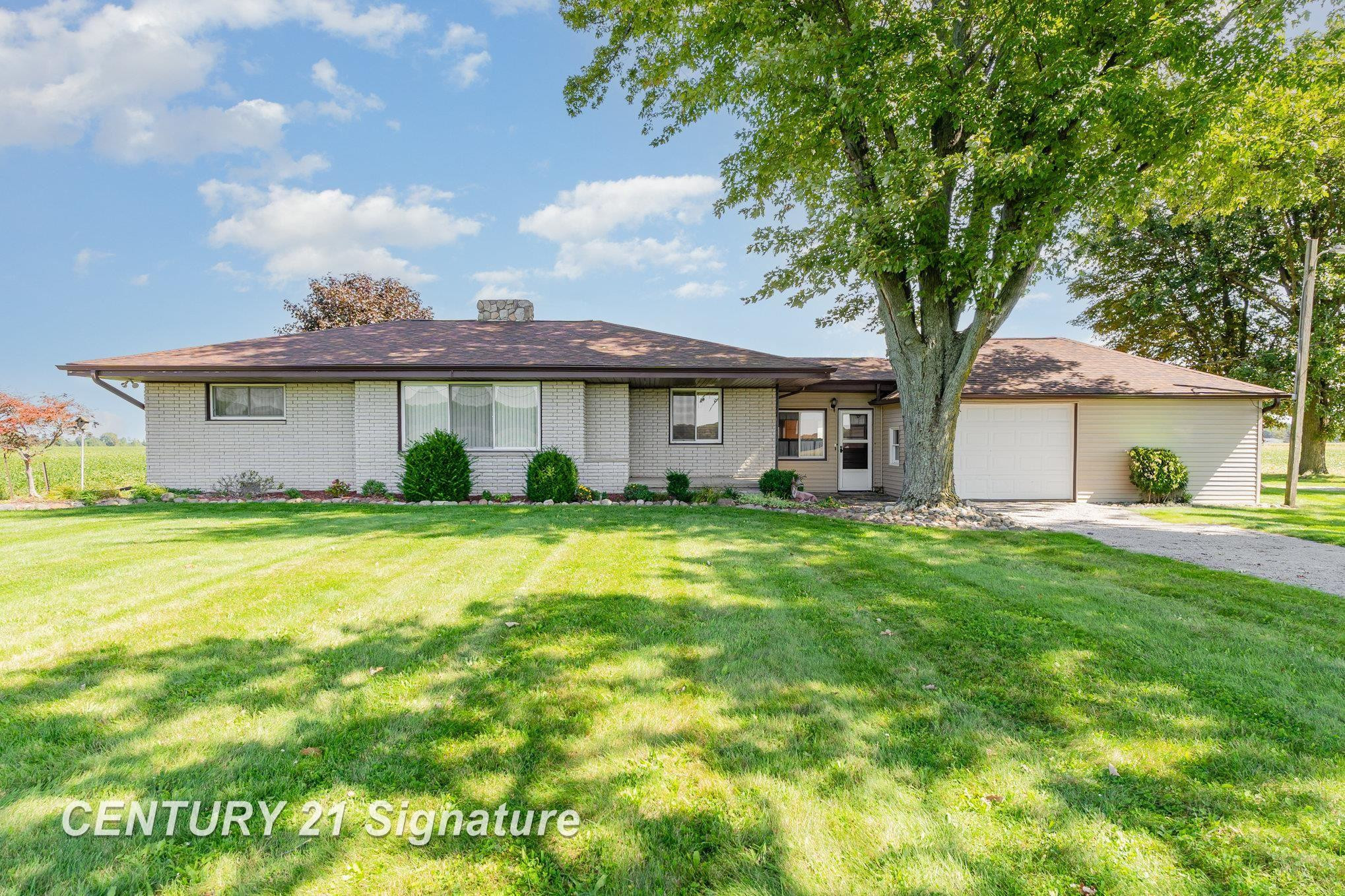 1755 S Orr Road, Hemlock, MI 48626 — Photo 3