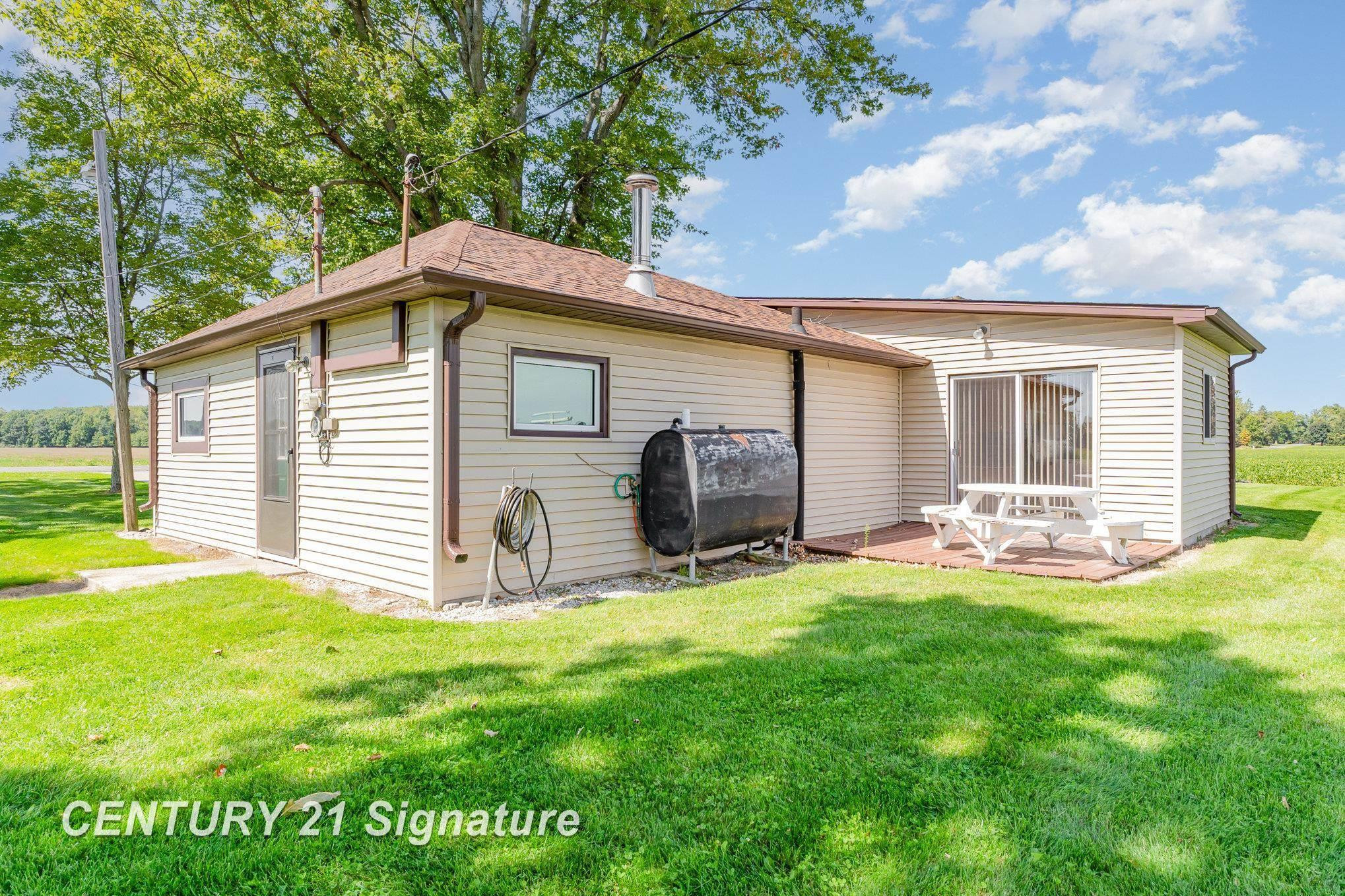 1755 S Orr Road, Hemlock, MI 48626 — Photo 15