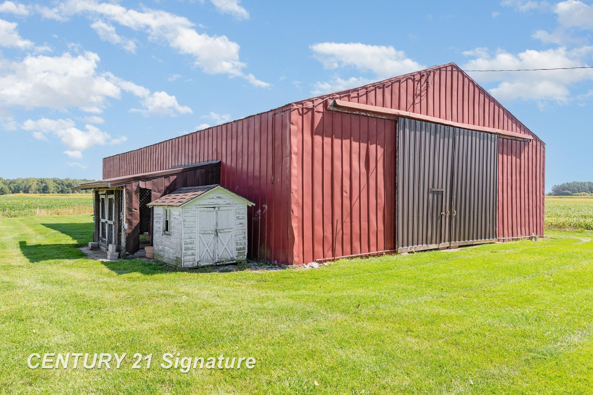 1755 S Orr Road, Hemlock, MI 48626 — Photo 16