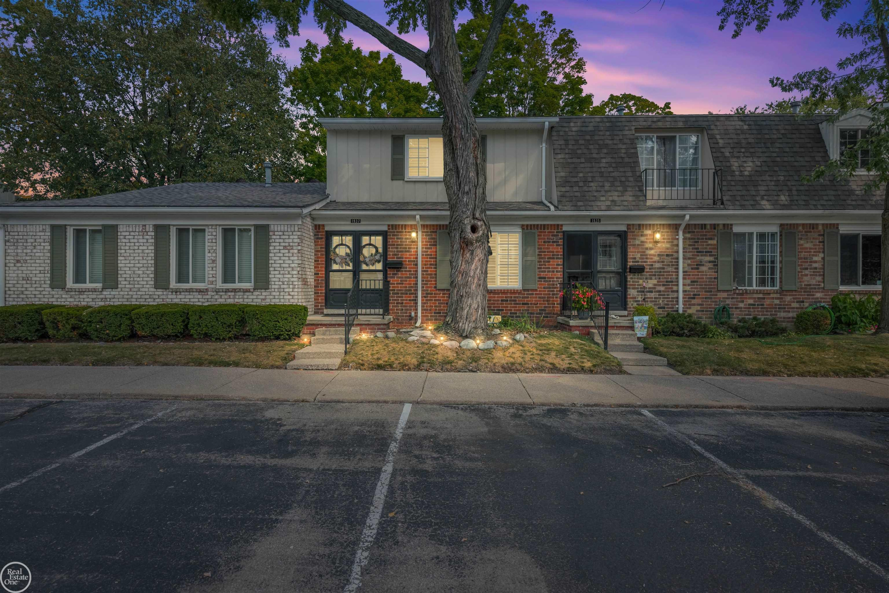 1937 Wickham Street, Royal Oak, MI 48073 — Photo 4