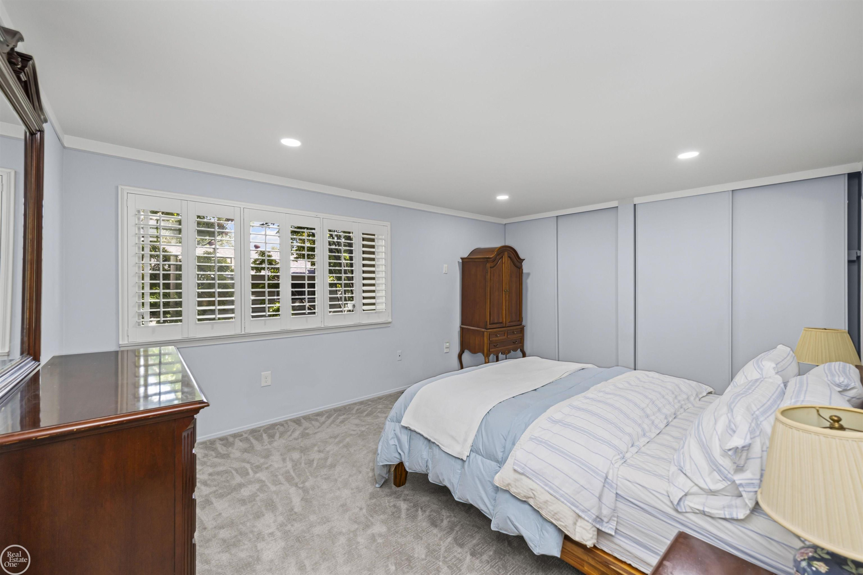 1937 Wickham Street, Royal Oak, MI 48073 — Photo 10
