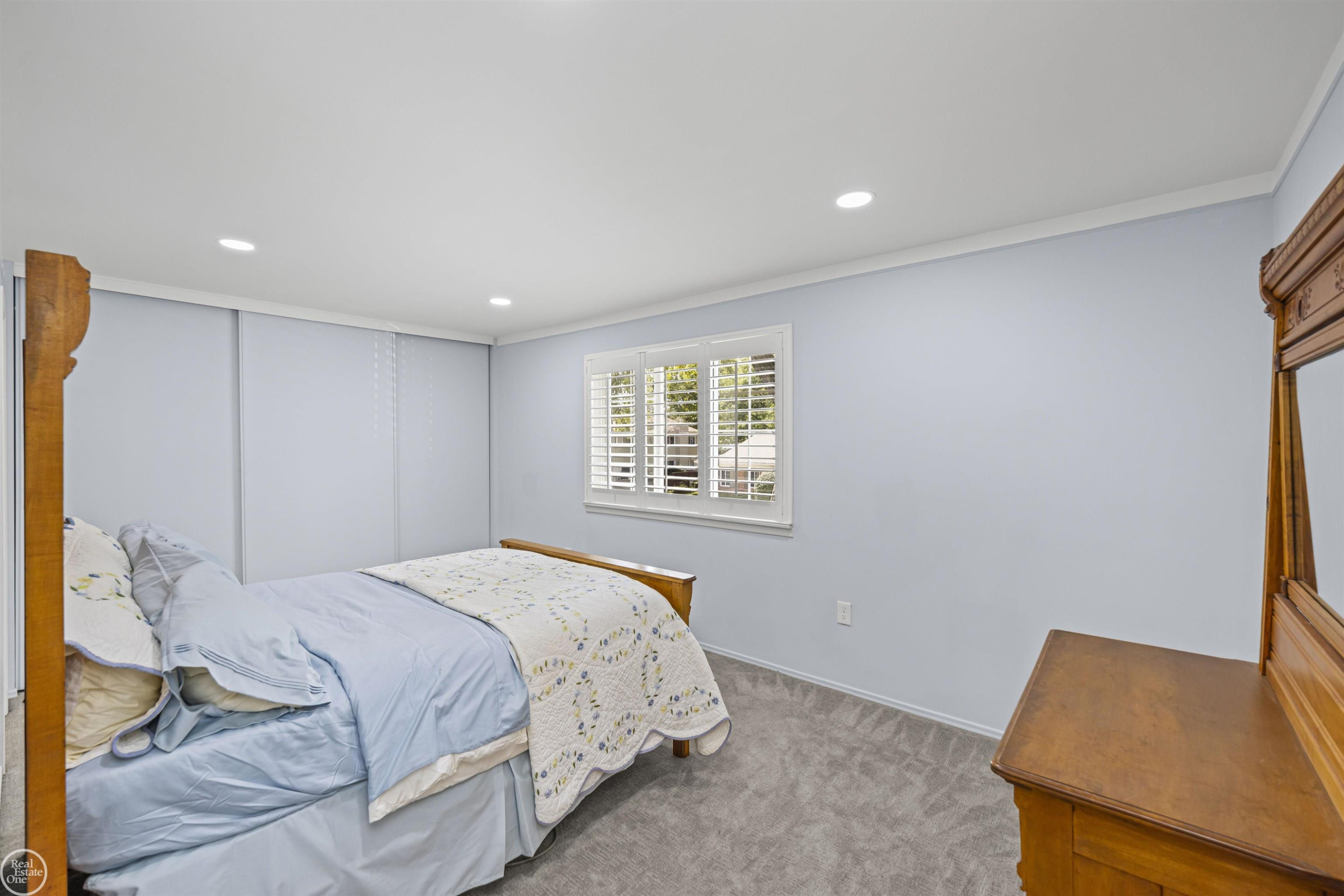 1937 Wickham Street, Royal Oak, MI 48073 — Photo 16