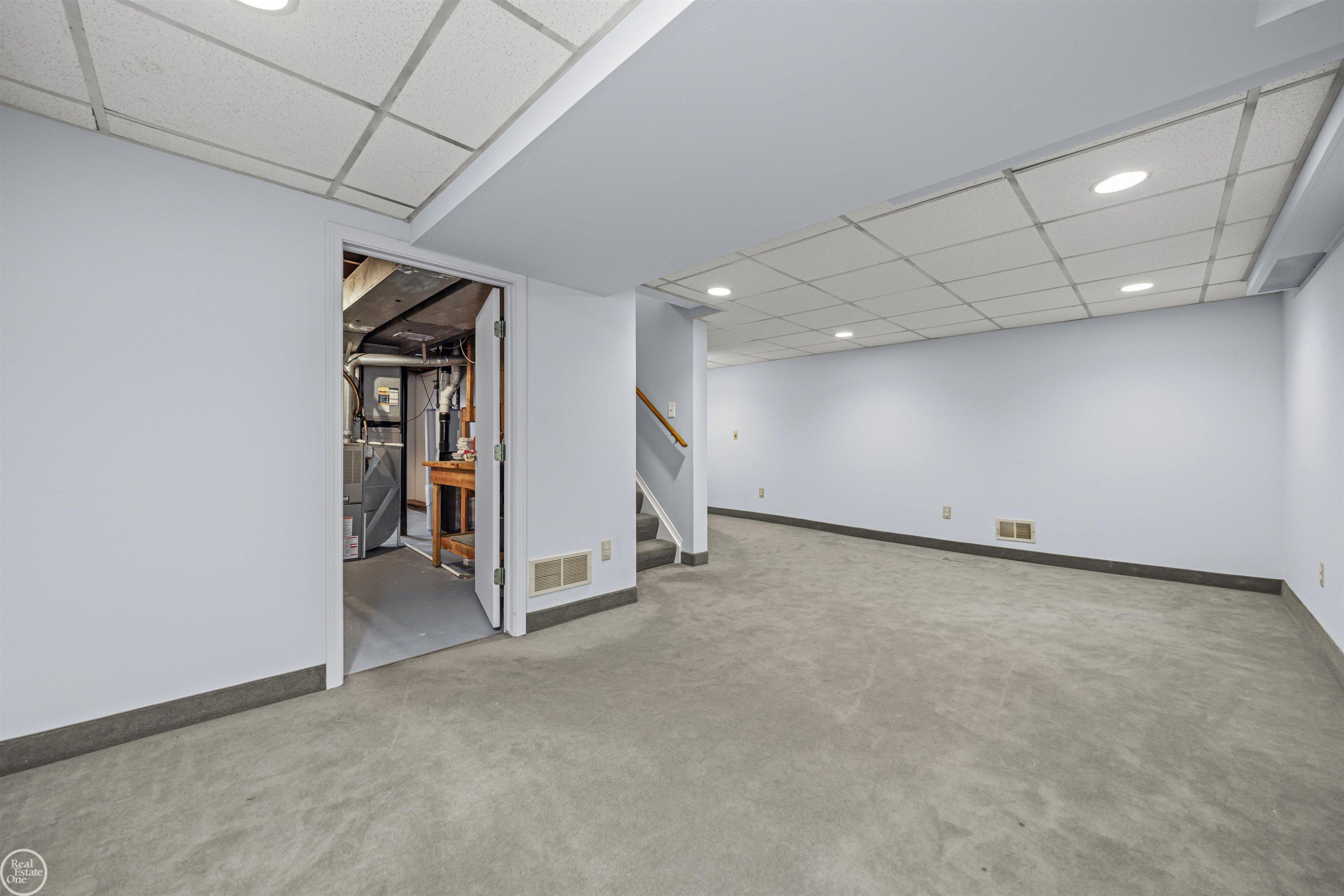 1937 Wickham Street, Royal Oak, MI 48073 — Photo 18