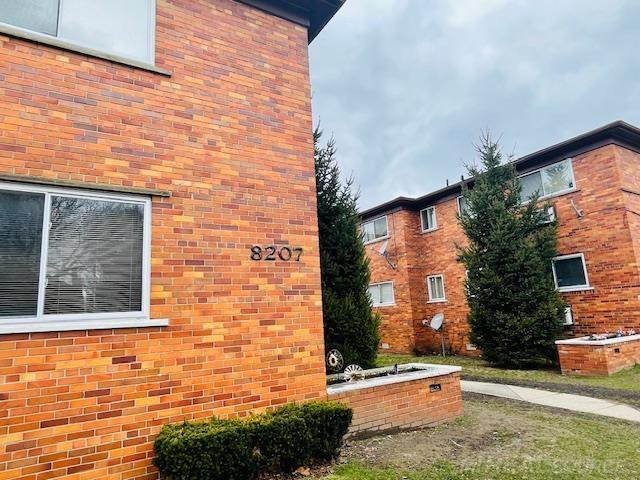 8207 Schaefer Highway, Detroit, MI 48228 — Photo 7
