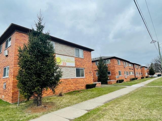 8207 Schaefer Highway, Detroit, MI 48228 — Photo 8